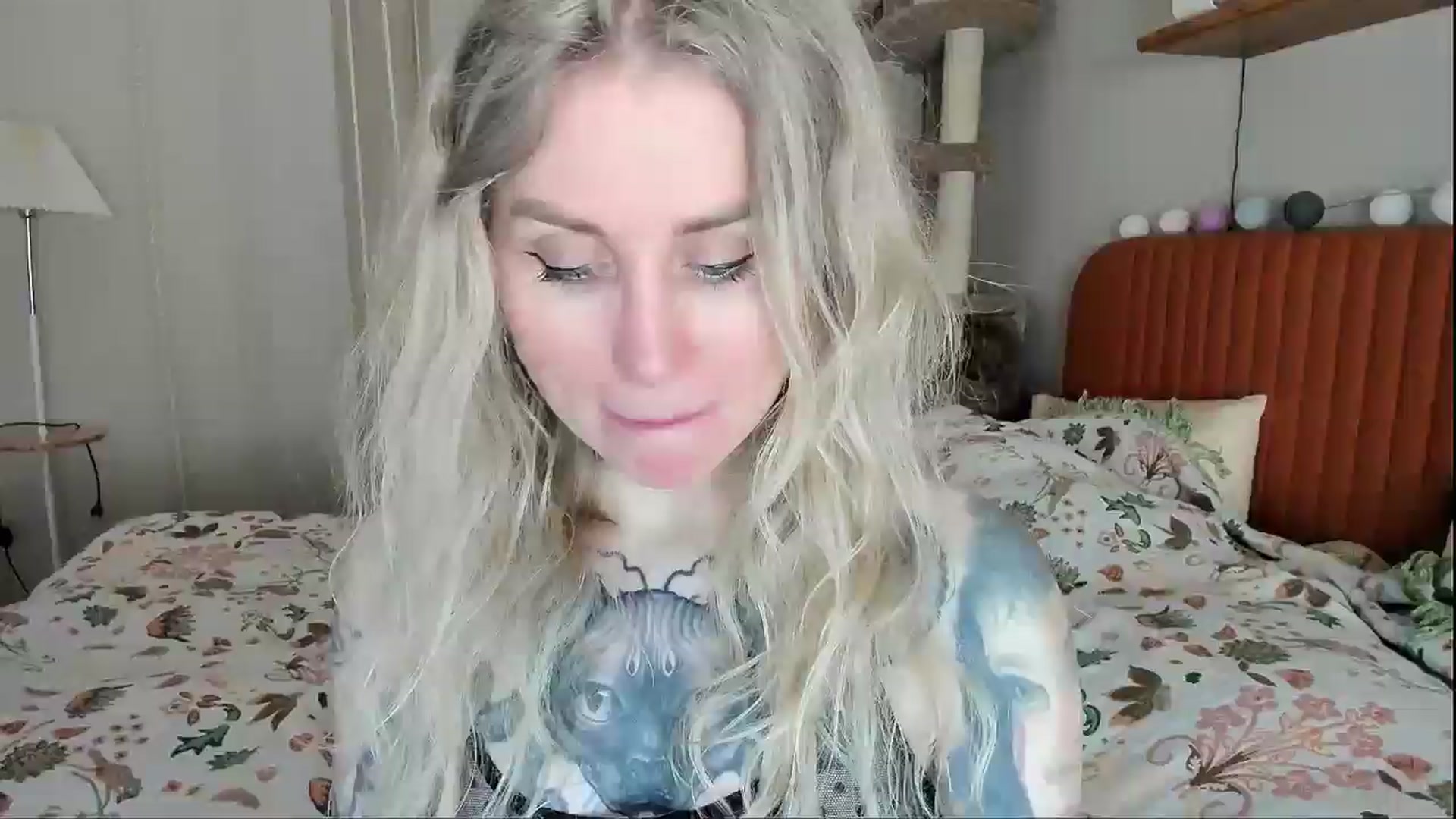 Gallery image thumbnail from Alexa_Smithhh's myfreecams stream on, 04/21/2026, 21:18 image 9 of 20