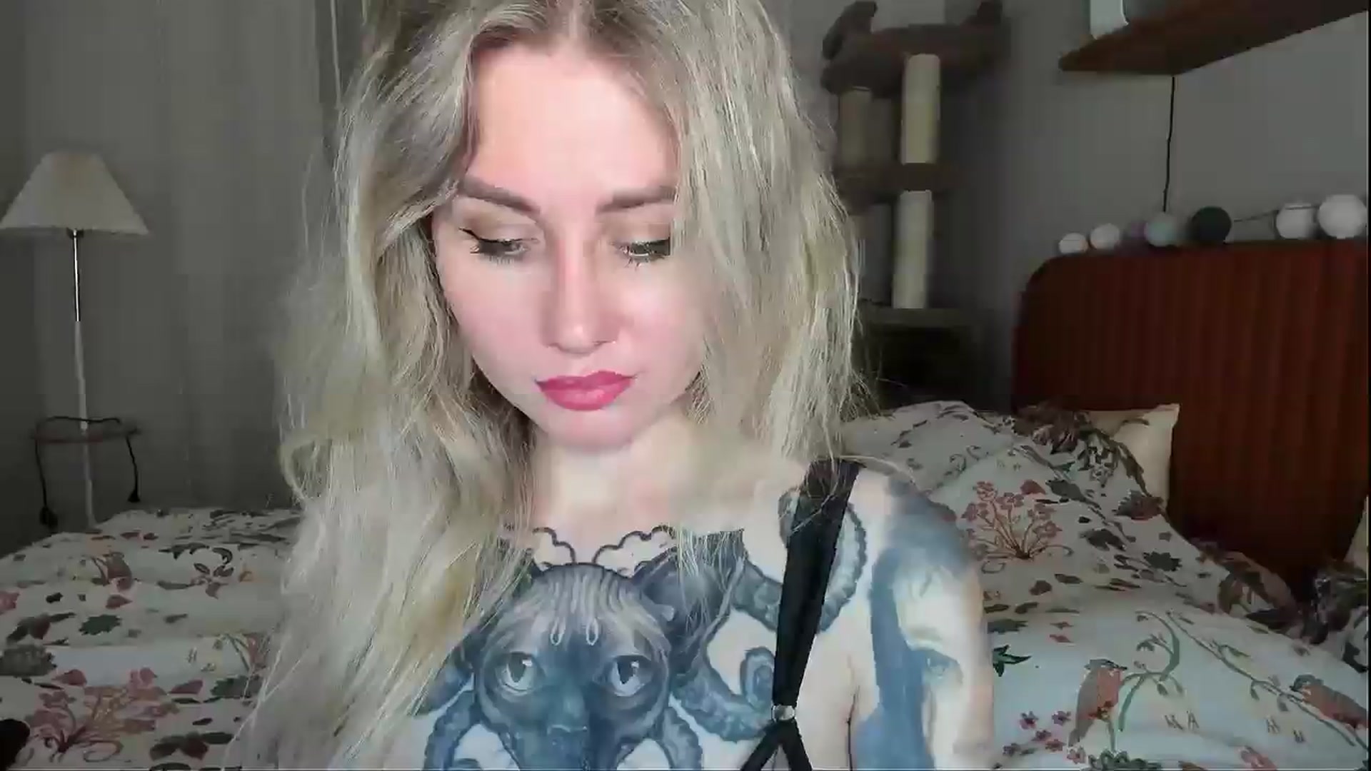 Gallery image thumbnail from Alexa_Smithhh's myfreecams stream on, 04/26/2026, 18:10 image 17 of 20