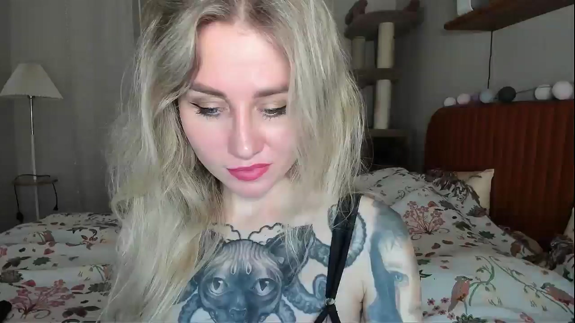 Gallery image thumbnail from Alexa_Smithhh's myfreecams stream on, 04/26/2026, 18:10 image 18 of 20