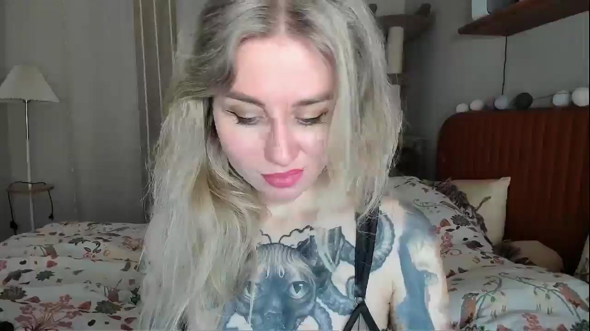Gallery image thumbnail from Alexa_Smithhh's myfreecams stream on, 04/26/2026, 19:10 image 3 of 20