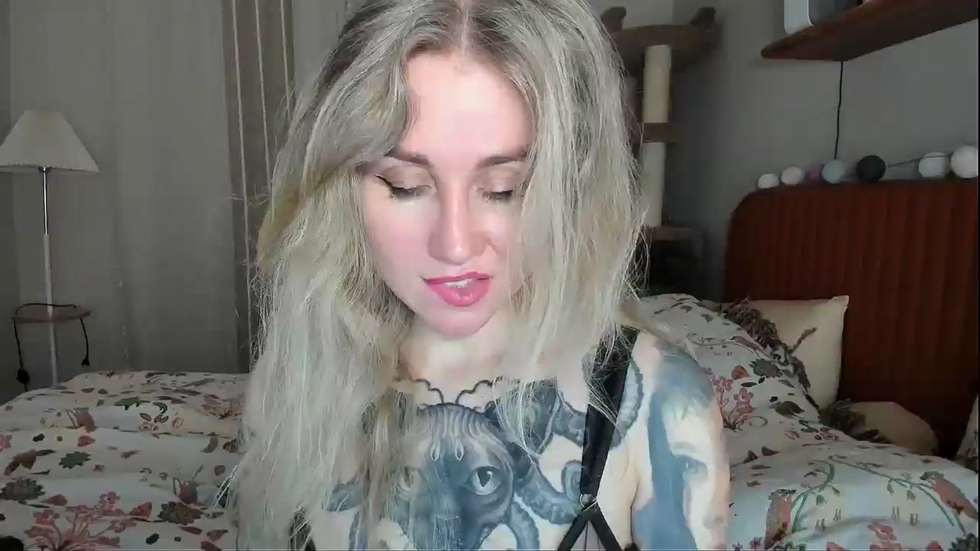 Gallery image thumbnail from Alexa_Smithhh's myfreecams stream on, 04/26/2026, 19:10 image 20 of 20