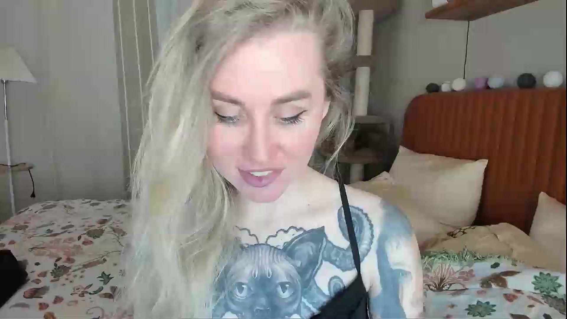Gallery image thumbnail from Alexa_Smithhh's myfreecams stream on, 04/30/2026, 18:50 image 8 of 20