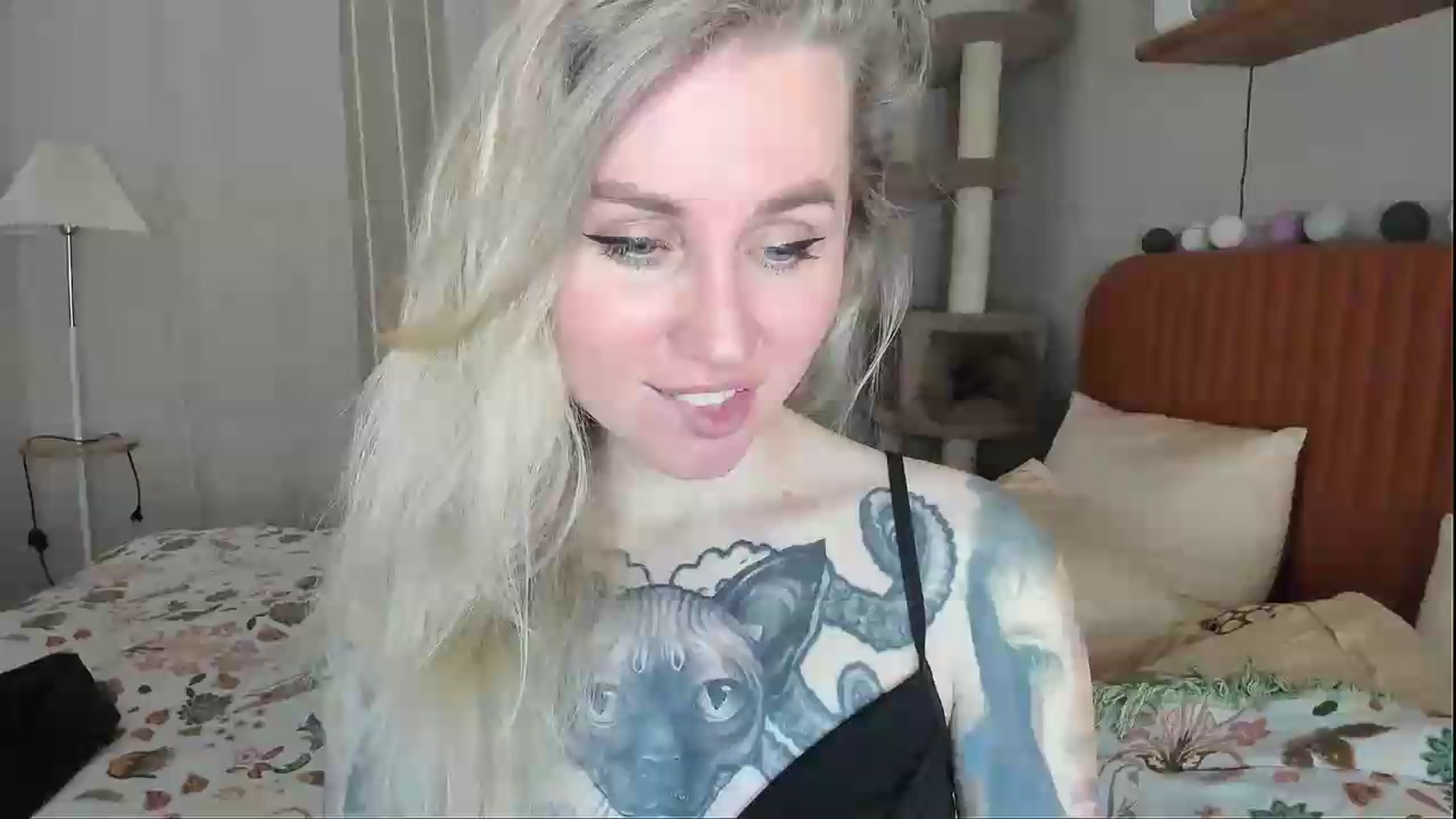 Gallery image thumbnail from Alexa_Smithhh's myfreecams stream on, 04/30/2026, 18:50 image 17 of 20