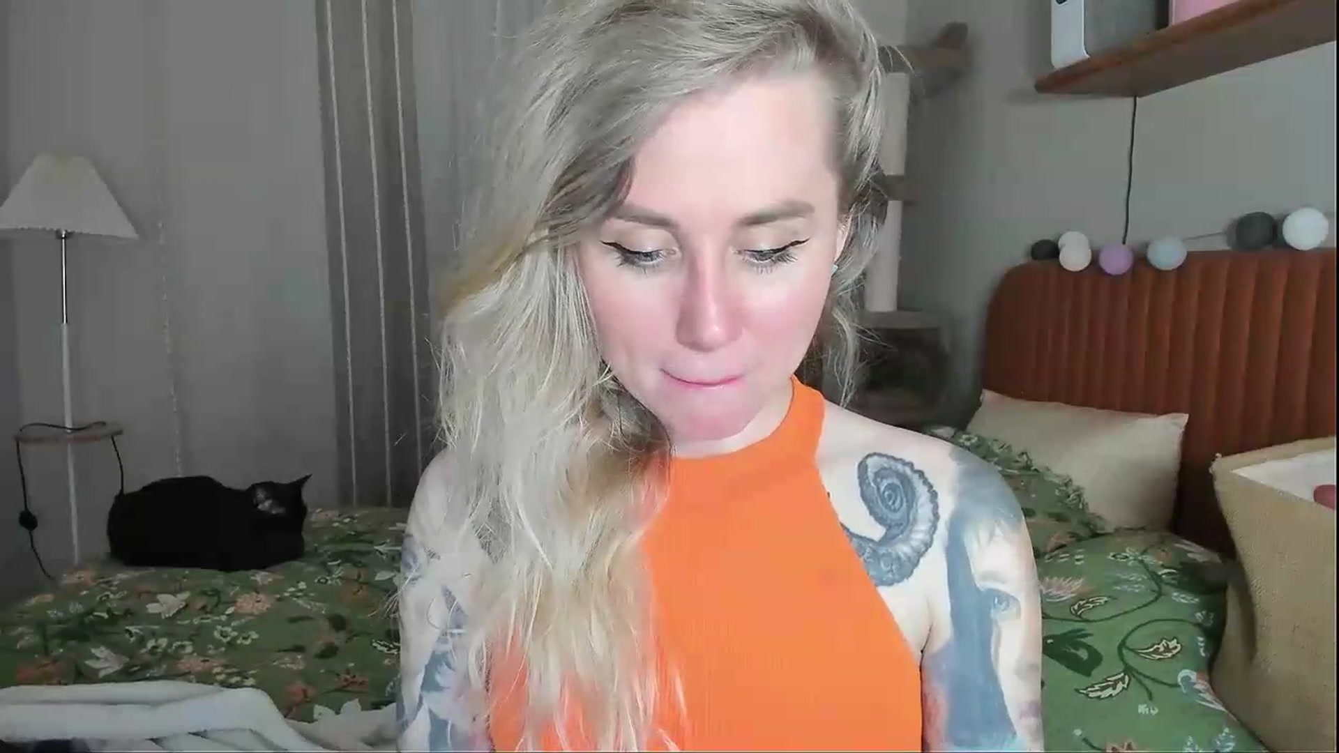 Gallery image thumbnail from Alexa_Smithhh's myfreecams stream on, 05/04/2026, 20:12 image 2 of 20