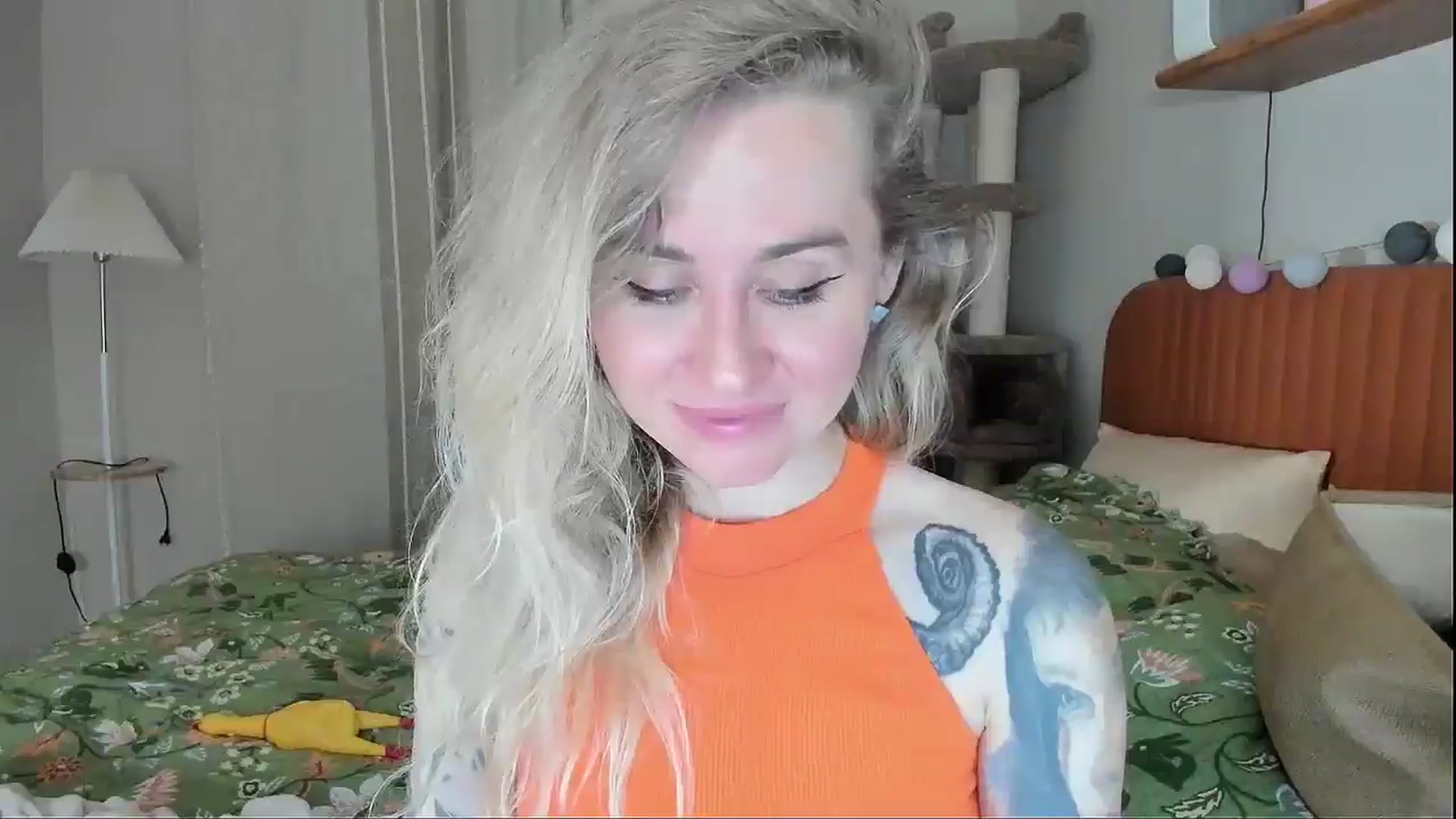 Gallery image thumbnail from Alexa_Smithhh's myfreecams stream on, 05/04/2026, 21:35 image 16 of 20