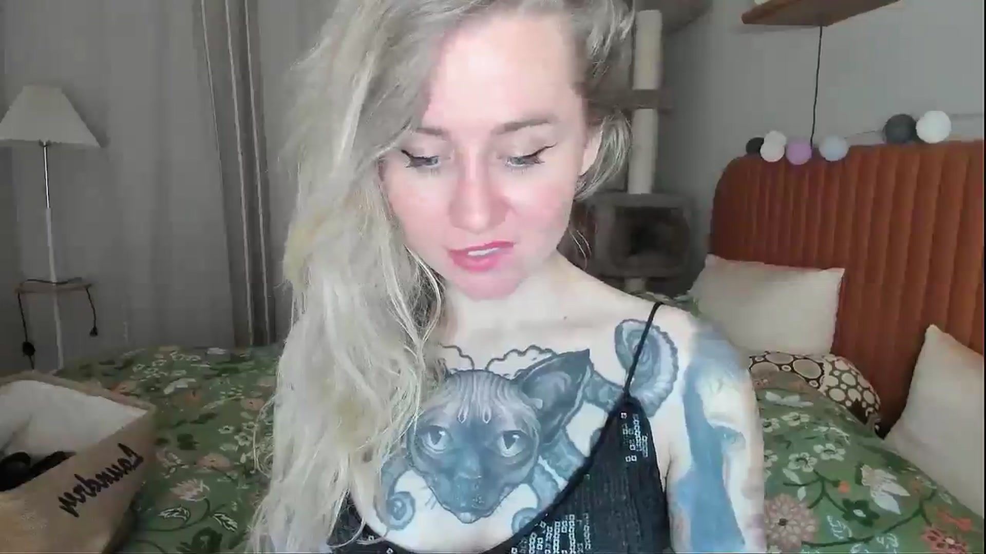 Gallery image thumbnail from Alexa_Smithhh's myfreecams stream on, 05/05/2026, 20:33 image 12 of 20