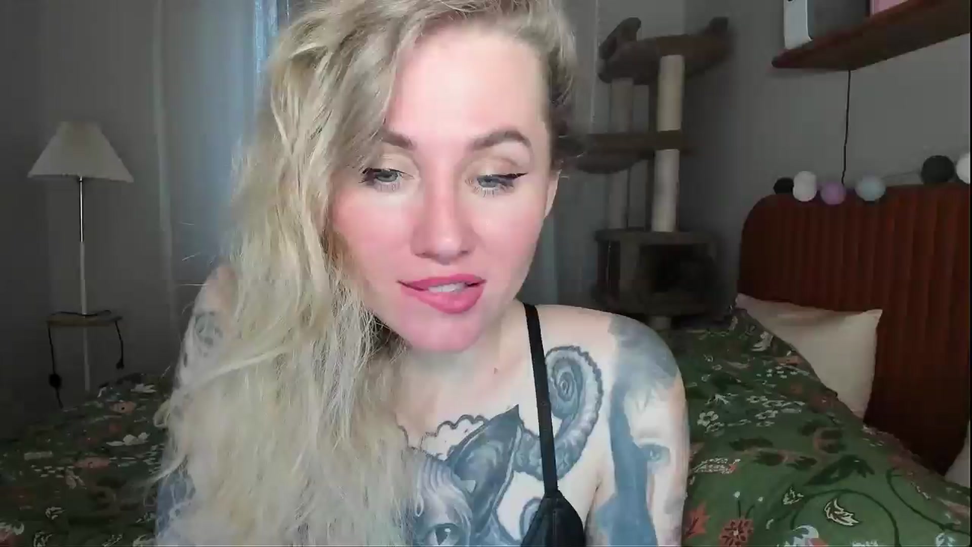 Gallery image thumbnail from Alexa_Smithhh's myfreecams stream on, 05/07/2026, 18:39 image 14 of 20