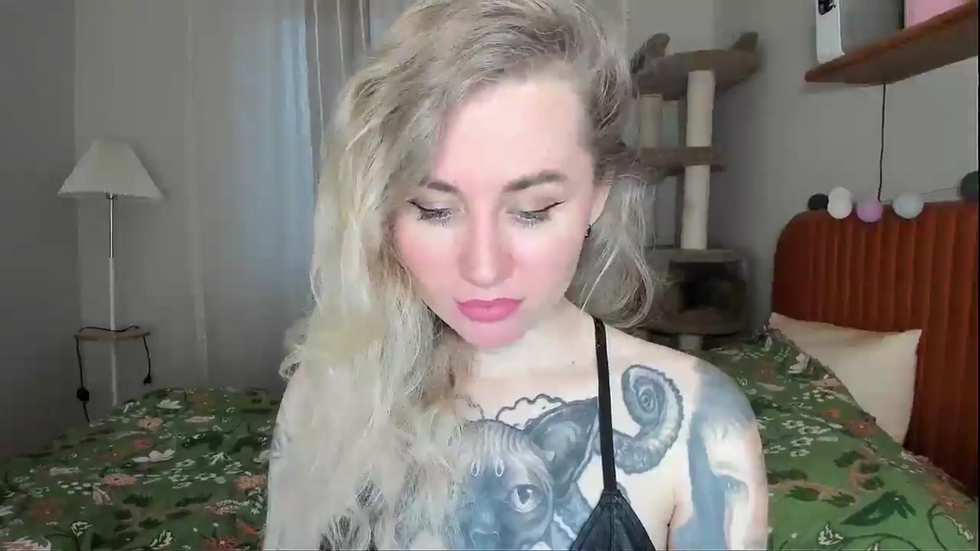 Gallery image thumbnail from Alexa_Smithhh's myfreecams stream on, 05/07/2026, 18:39 image 18 of 20