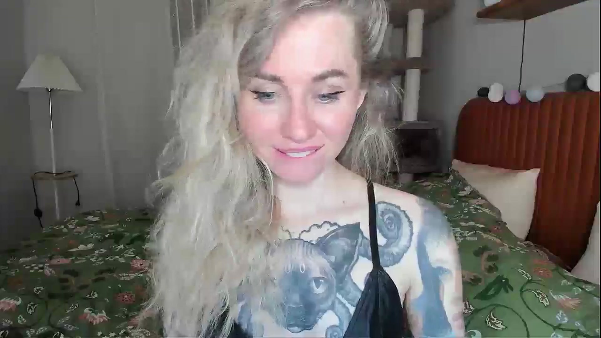 Gallery image thumbnail from Alexa_Smithhh's myfreecams stream on, 05/07/2026, 21:12 image 16 of 20