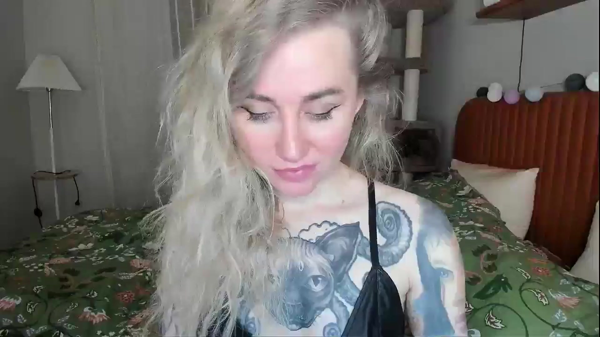 Gallery image thumbnail from Alexa_Smithhh's myfreecams stream on, 05/07/2026, 21:12 image 17 of 20