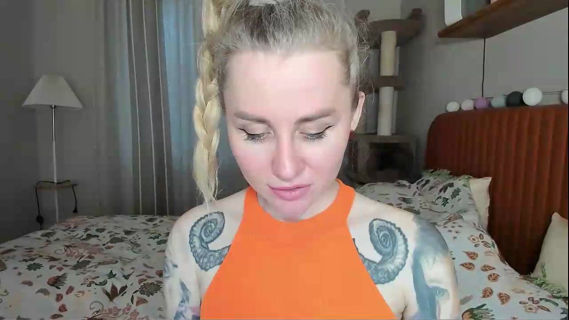 Gallery image thumbnail from Alexa_Smithhh's myfreecams stream on, 05/12/2026, 19:05 image 11 of 20
