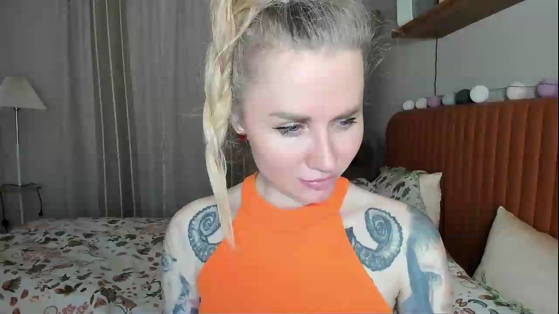 Gallery image thumbnail from Alexa_Smithhh's myfreecams stream on, 05/12/2026, 21:02 image 1 of 20