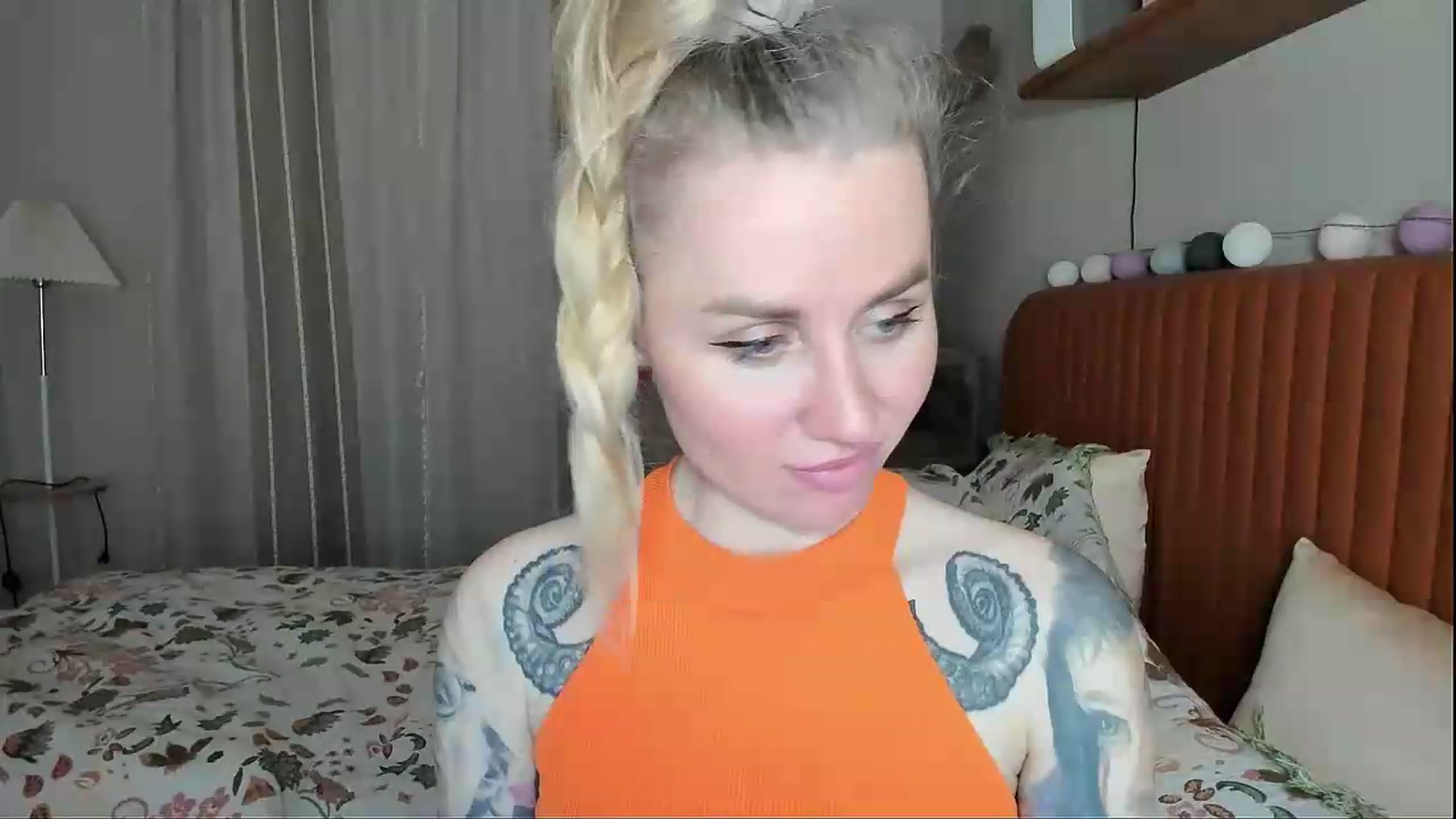 Gallery image thumbnail from Alexa_Smithhh's myfreecams stream on, 05/12/2026, 21:02 image 5 of 20