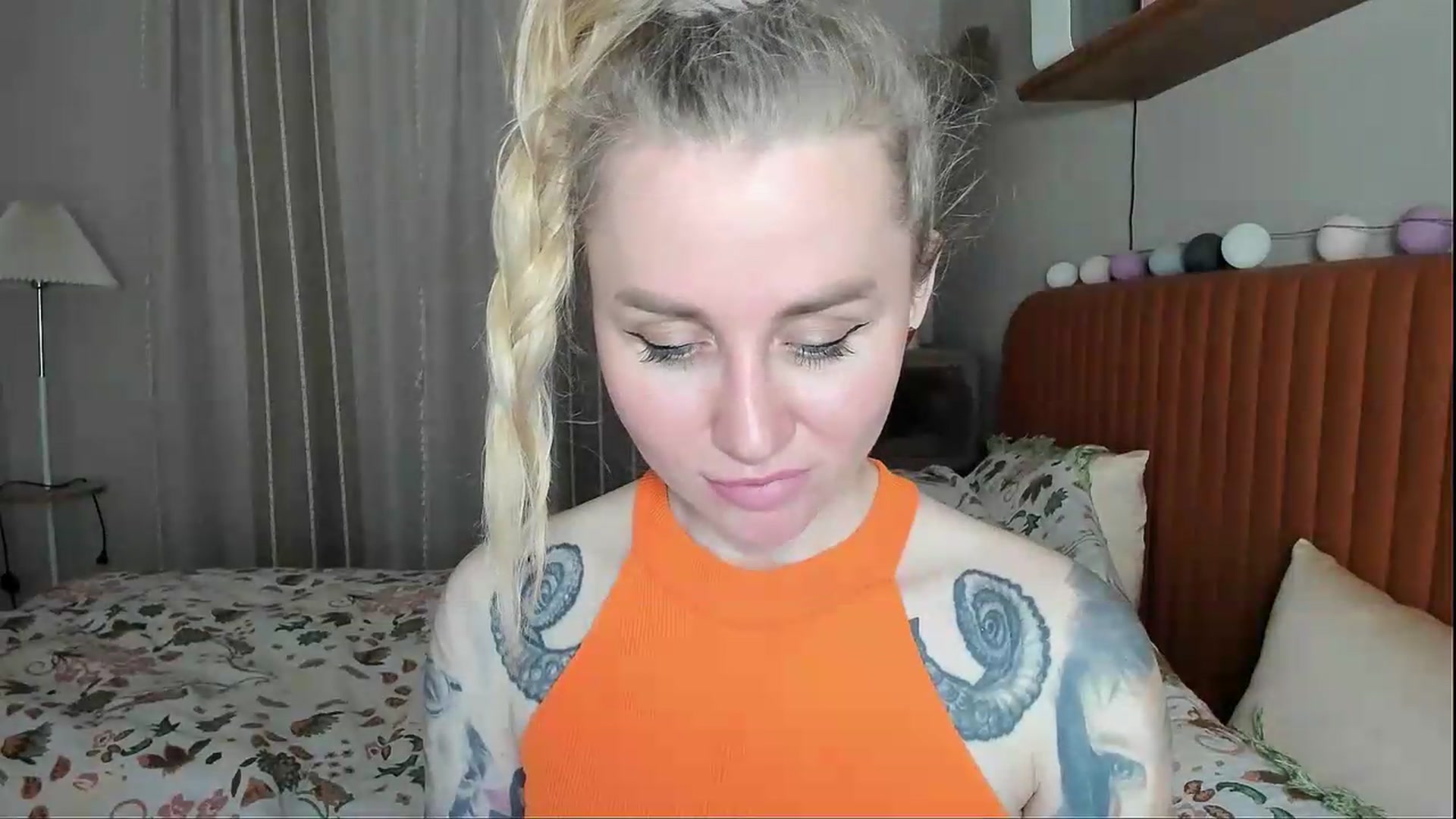 Gallery image thumbnail from Alexa_Smithhh's myfreecams stream on, 05/12/2026, 21:02 image 3 of 20