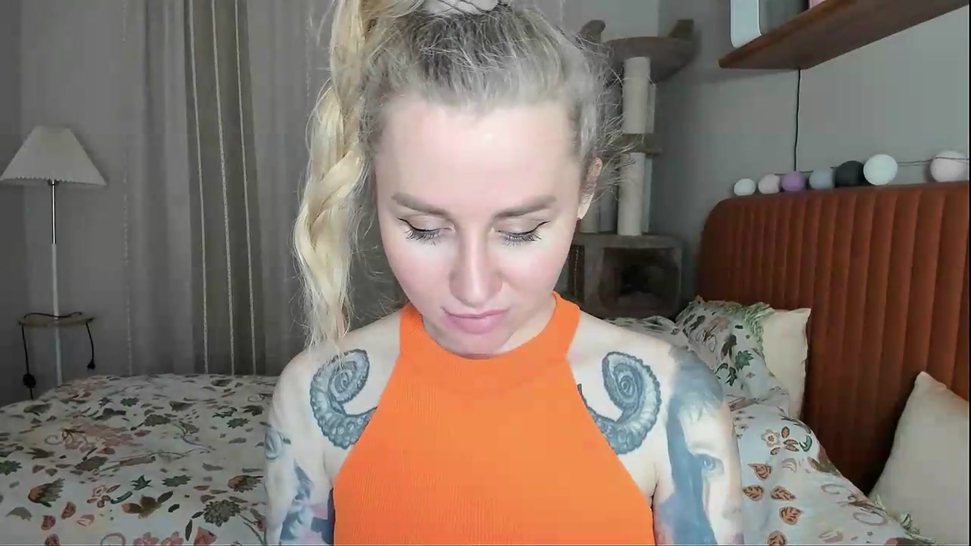 Gallery image thumbnail from Alexa_Smithhh's myfreecams stream on, 05/12/2026, 21:02 image 12 of 20
