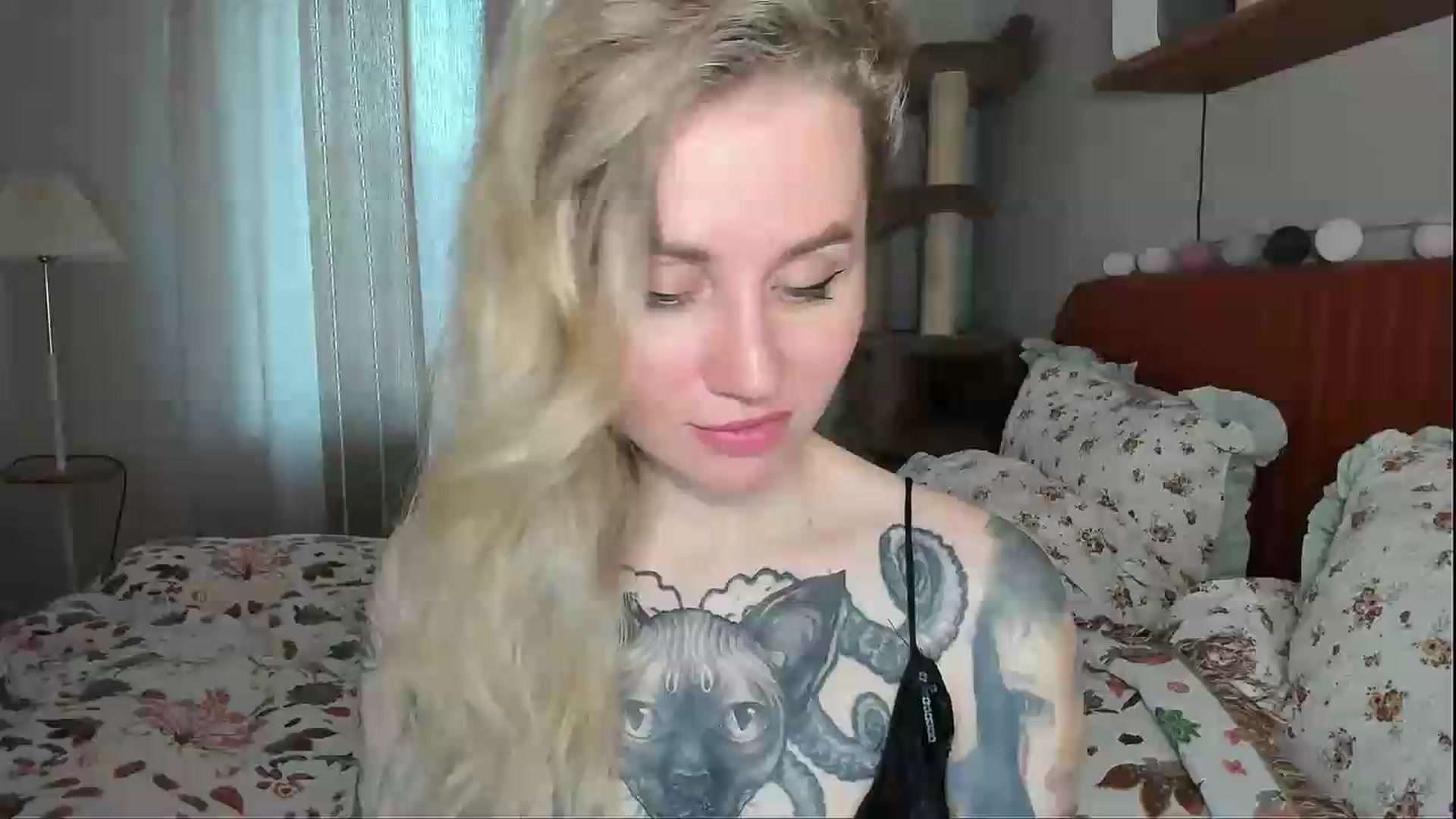 Gallery image thumbnail from Alexa_Smithhh's myfreecams stream on, 05/17/2026, 18:44 image 7 of 20