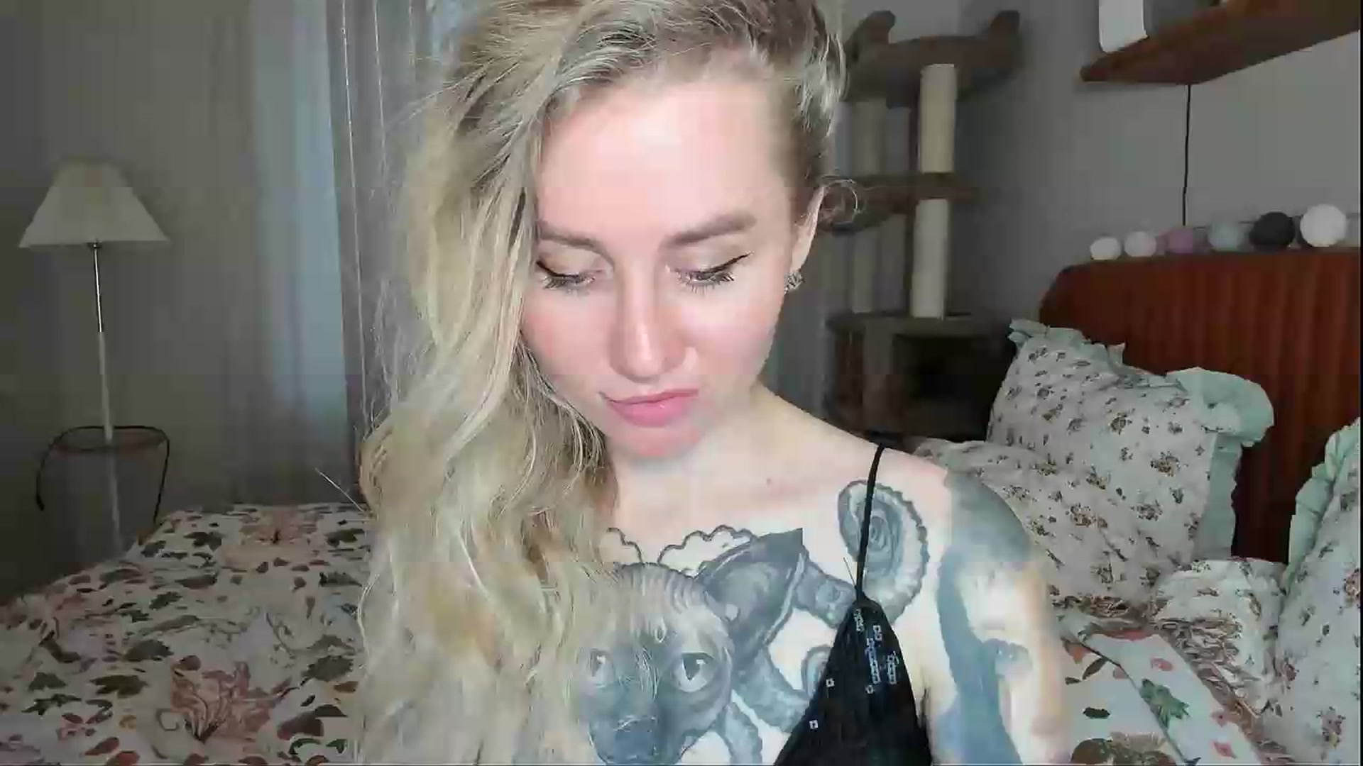 Gallery image thumbnail from Alexa_Smithhh's myfreecams stream on, 05/17/2026, 18:44 image 20 of 20