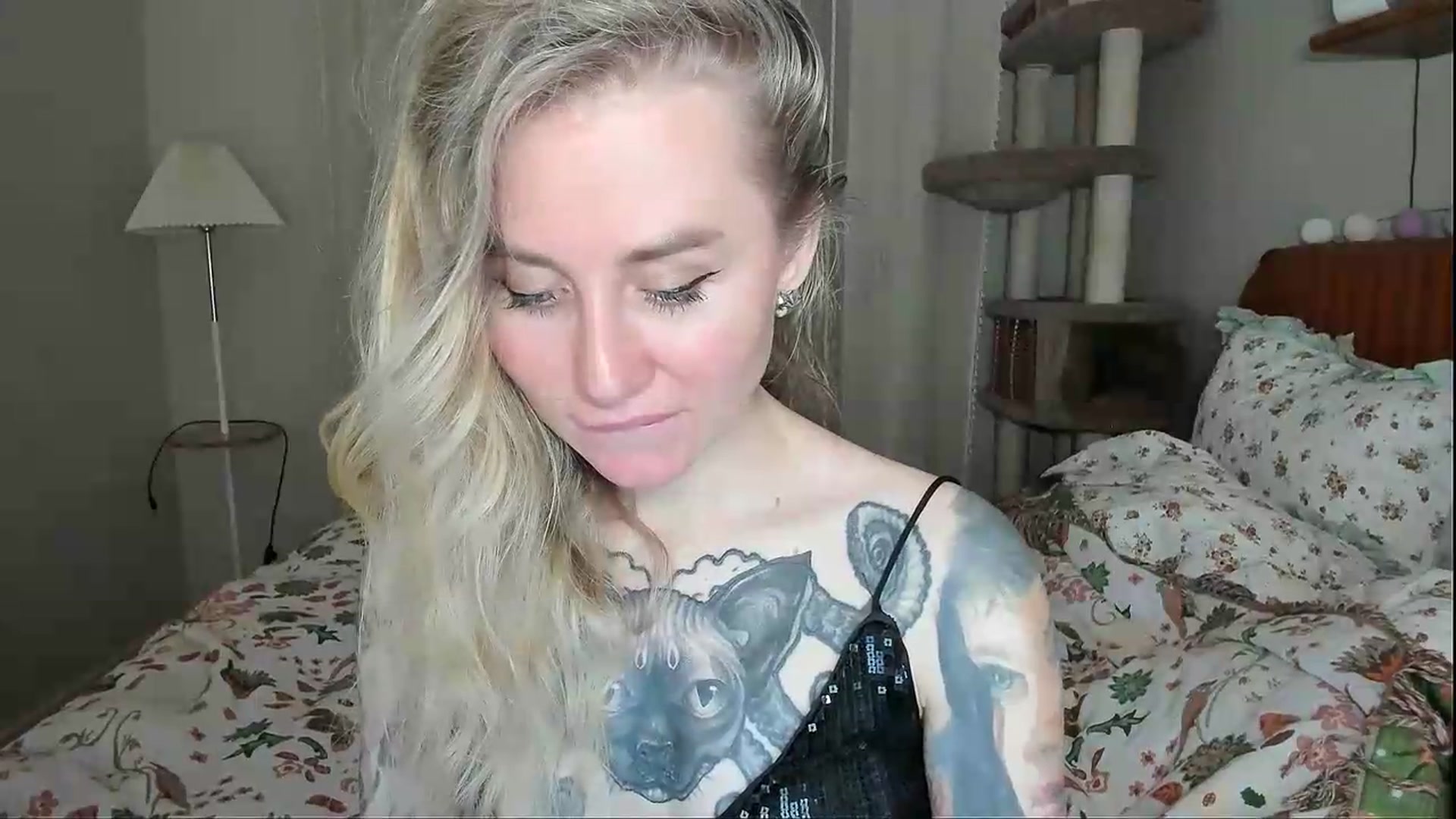 Gallery image thumbnail from Alexa_Smithhh's myfreecams stream on, 05/17/2026, 21:28 image 10 of 20
