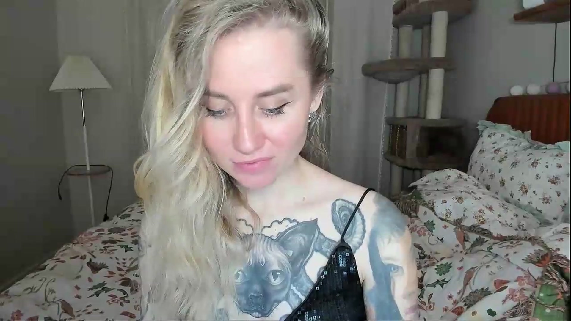 Gallery image thumbnail from Alexa_Smithhh's myfreecams stream on, 05/17/2026, 21:28 image 11 of 20