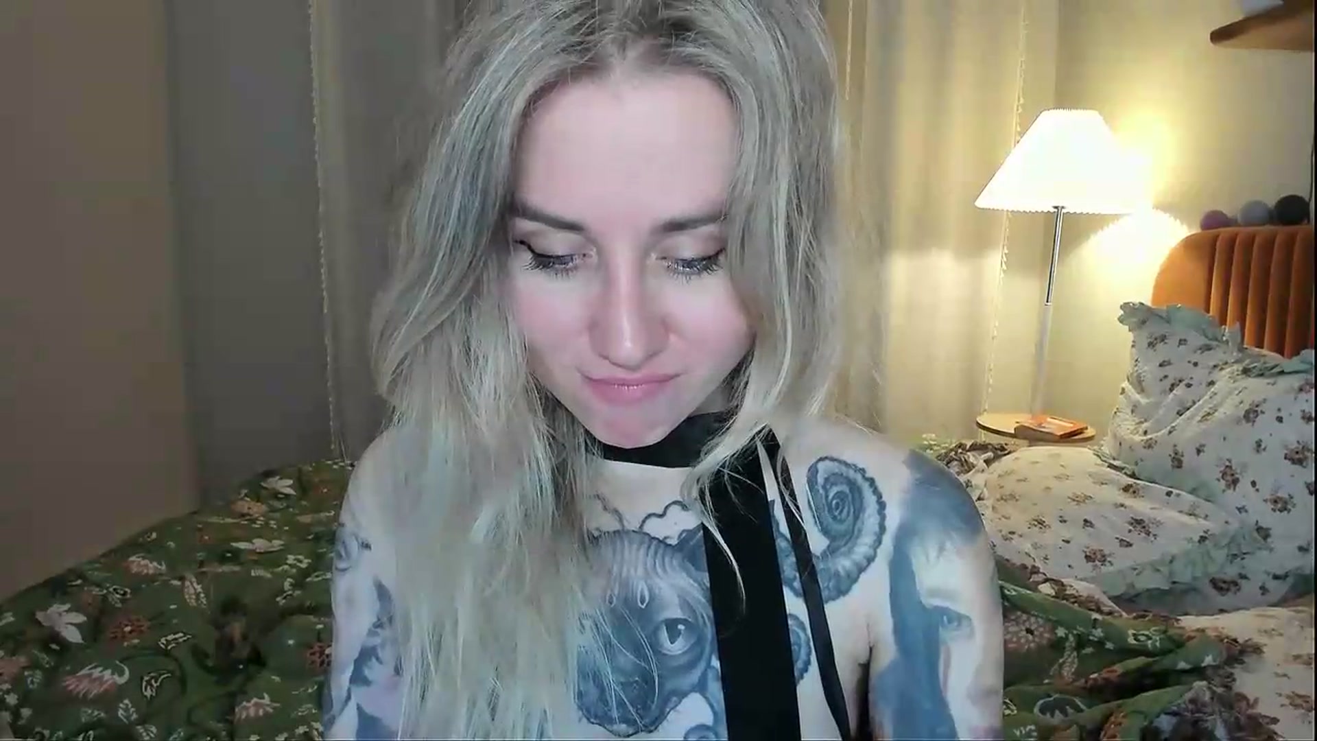 Gallery image thumbnail from Alexa_Smithhh's myfreecams stream on, 05/21/2026, 21:20 image 2 of 20