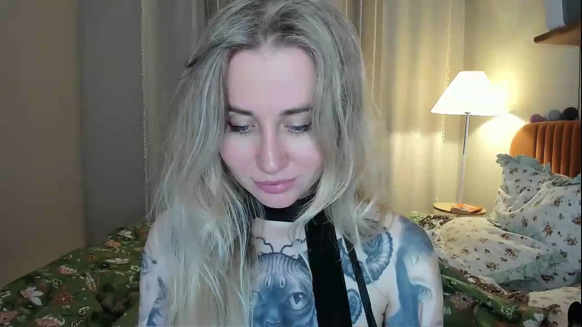 Gallery image thumbnail from Alexa_Smithhh's myfreecams stream on, 05/21/2026, 21:20 image 3 of 20