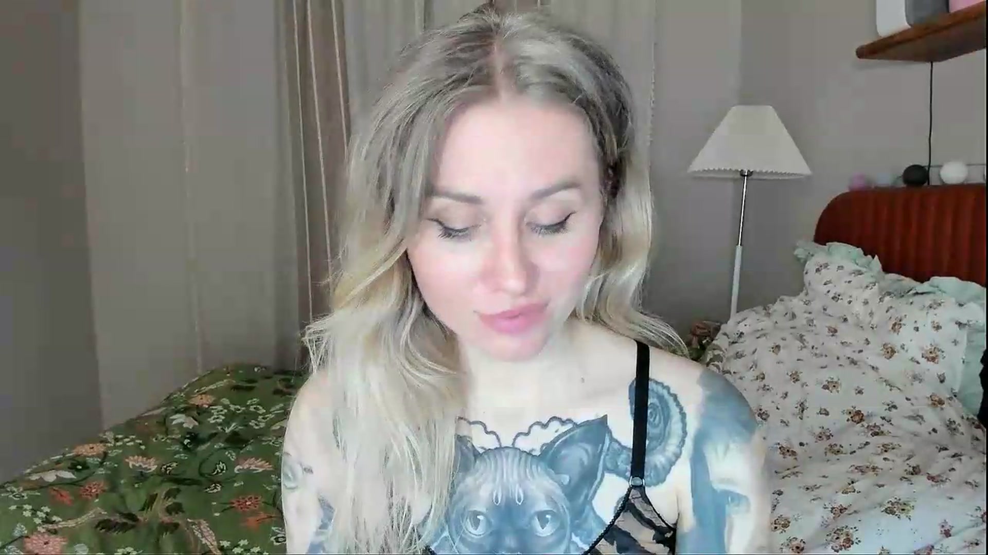 Gallery image thumbnail from Alexa_Smithhh's myfreecams stream on, 05/22/2026, 21:38 image 15 of 20