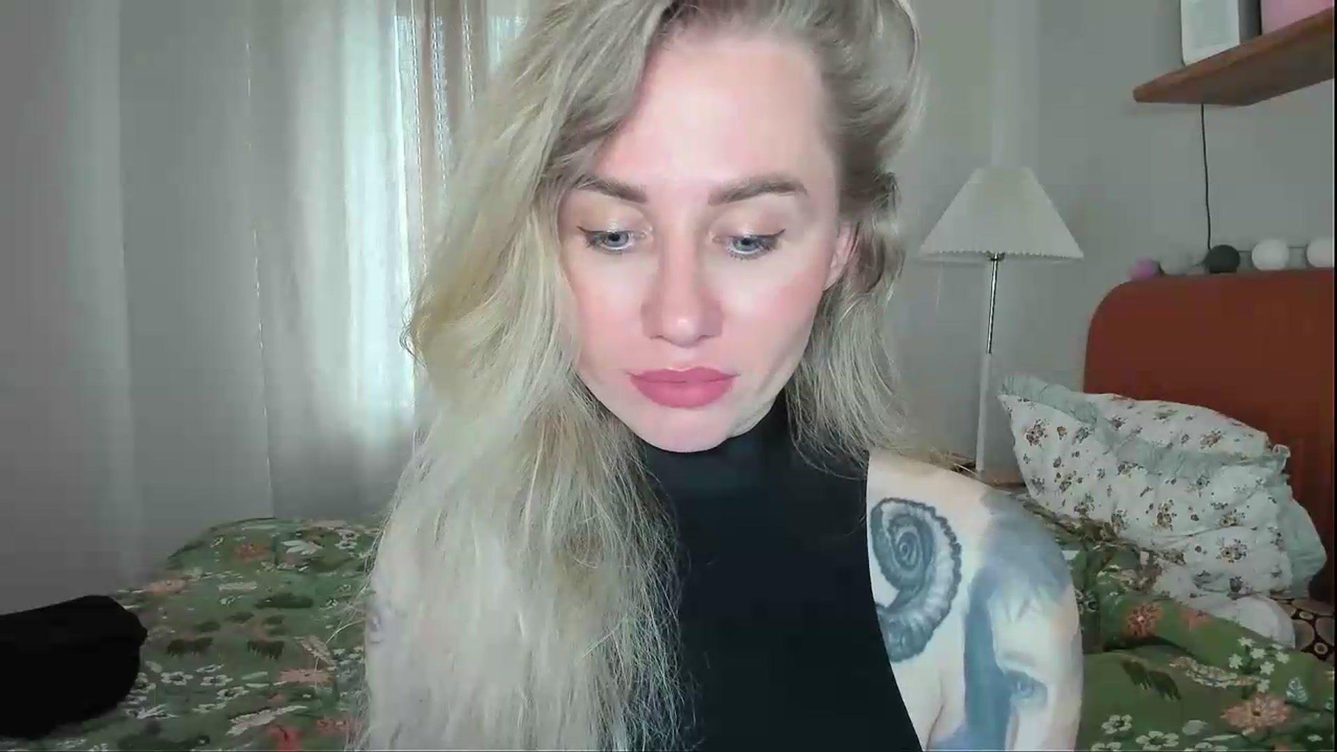 Gallery image thumbnail from Alexa_Smithhh's myfreecams stream on, 05/24/2026, 18:04 image 16 of 20