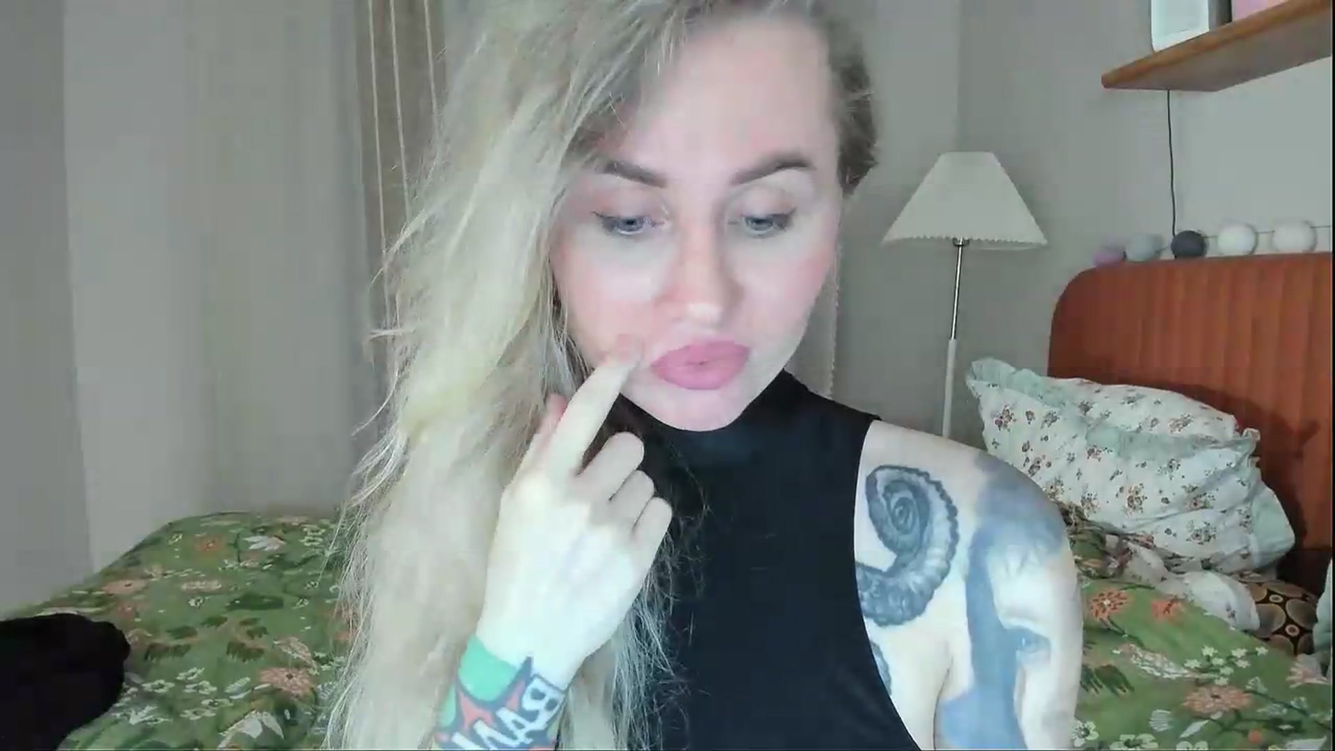 Gallery image thumbnail from Alexa_Smithhh's myfreecams stream on, 05/24/2026, 21:06 image 6 of 20