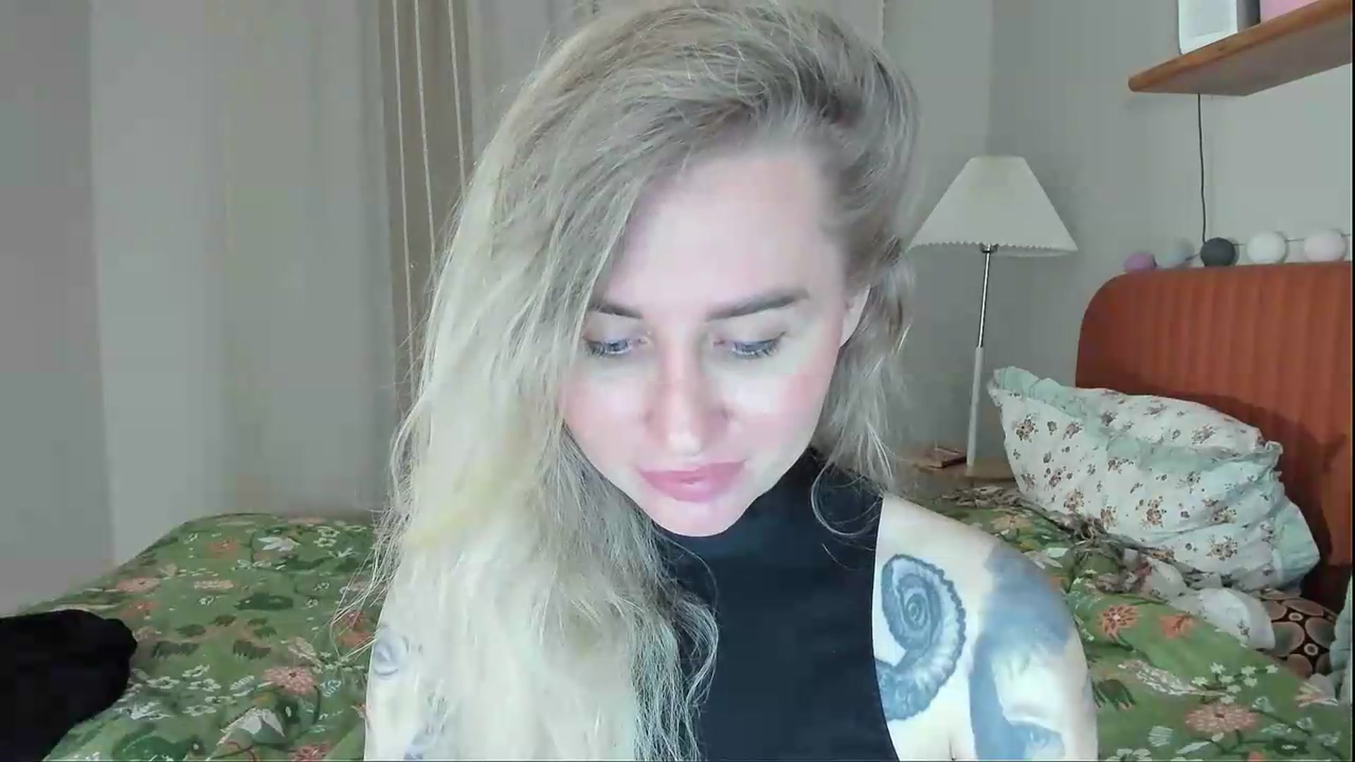 Gallery image thumbnail from Alexa_Smithhh's myfreecams stream on, 05/24/2026, 21:06 image 18 of 20