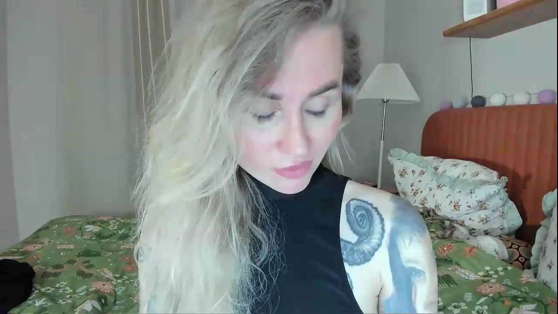 Gallery image thumbnail from Alexa_Smithhh's myfreecams stream on, 05/24/2026, 21:06 image 7 of 20