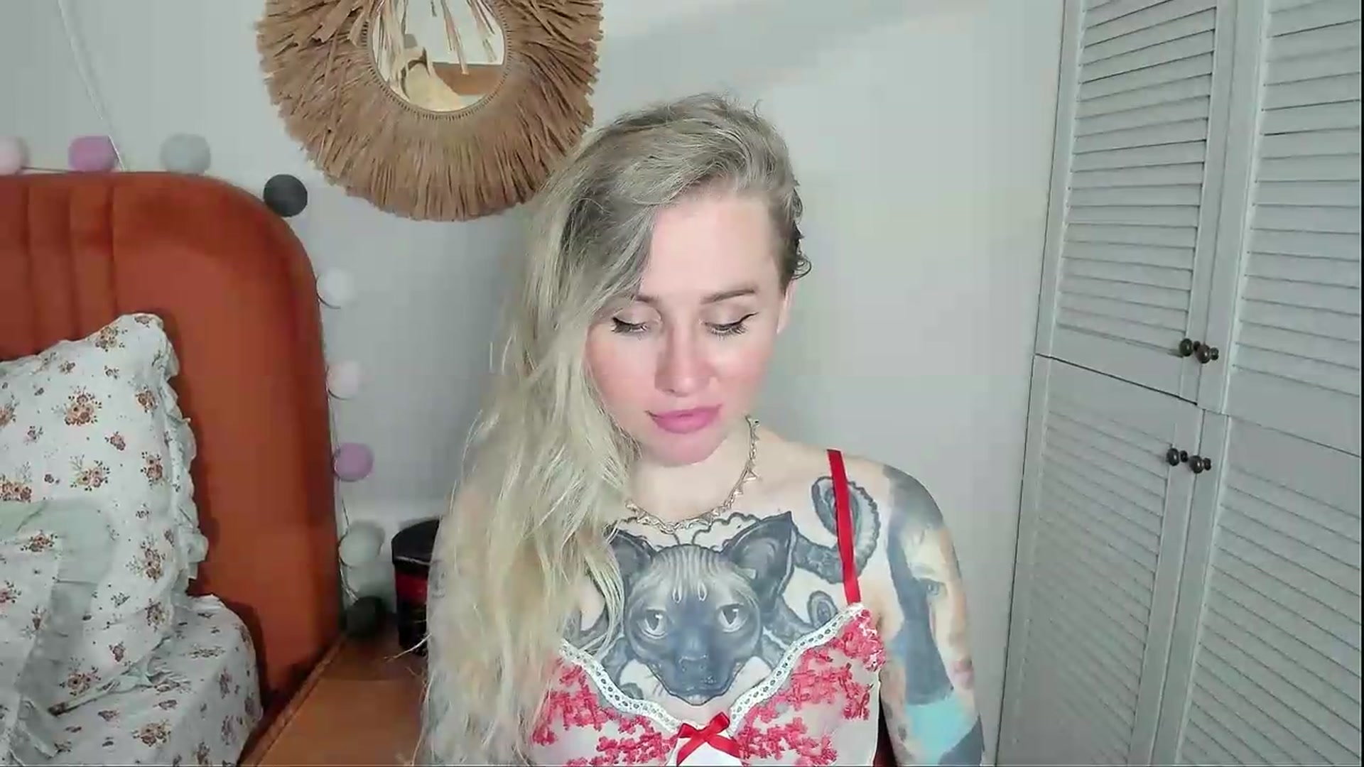 Gallery image thumbnail from Alexa_Smithhh's myfreecams stream on, 05/26/2026, 18:37 image 4 of 20