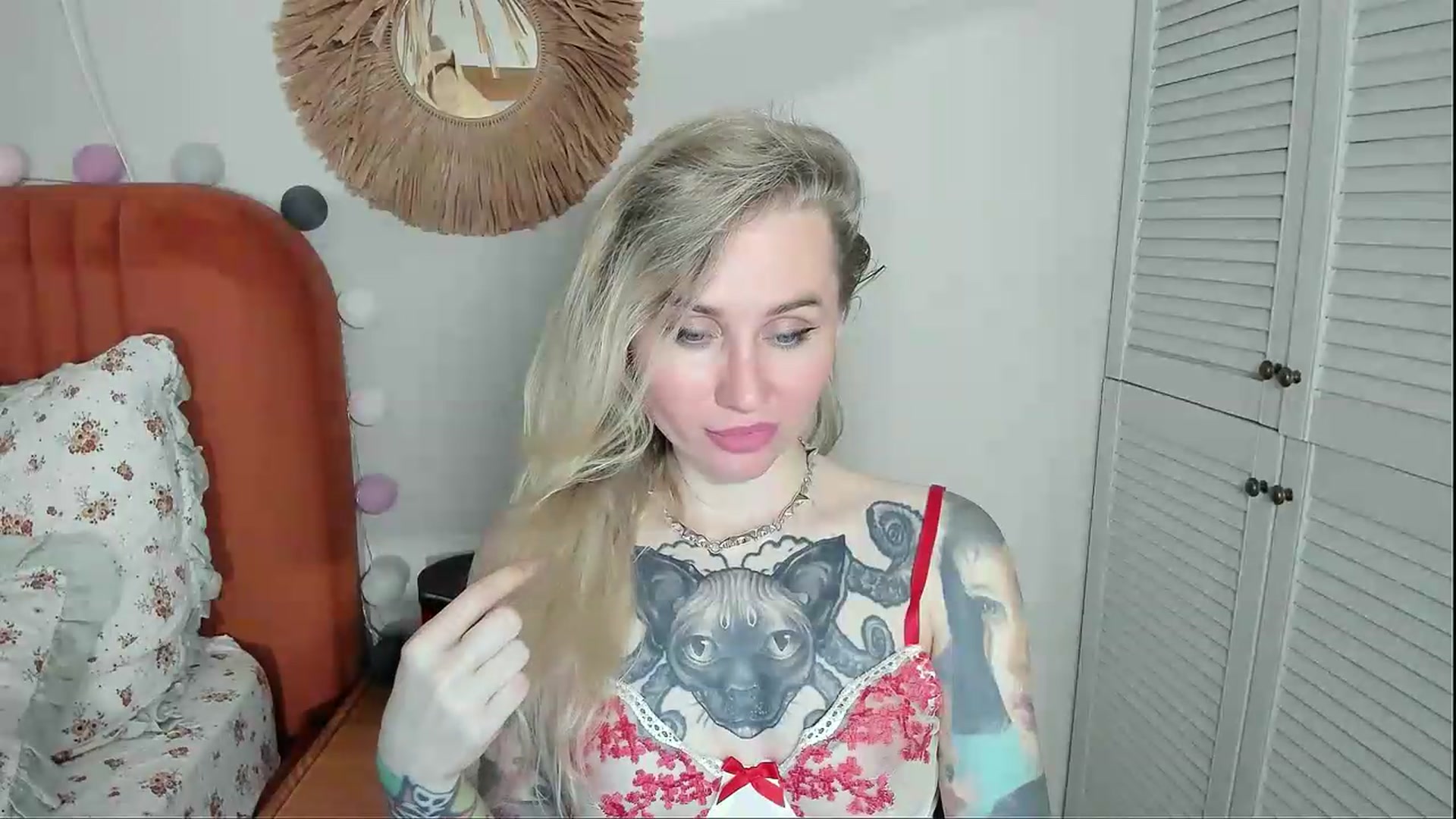 Gallery image thumbnail from Alexa_Smithhh's myfreecams stream on, 05/26/2026, 18:37 image 11 of 20
