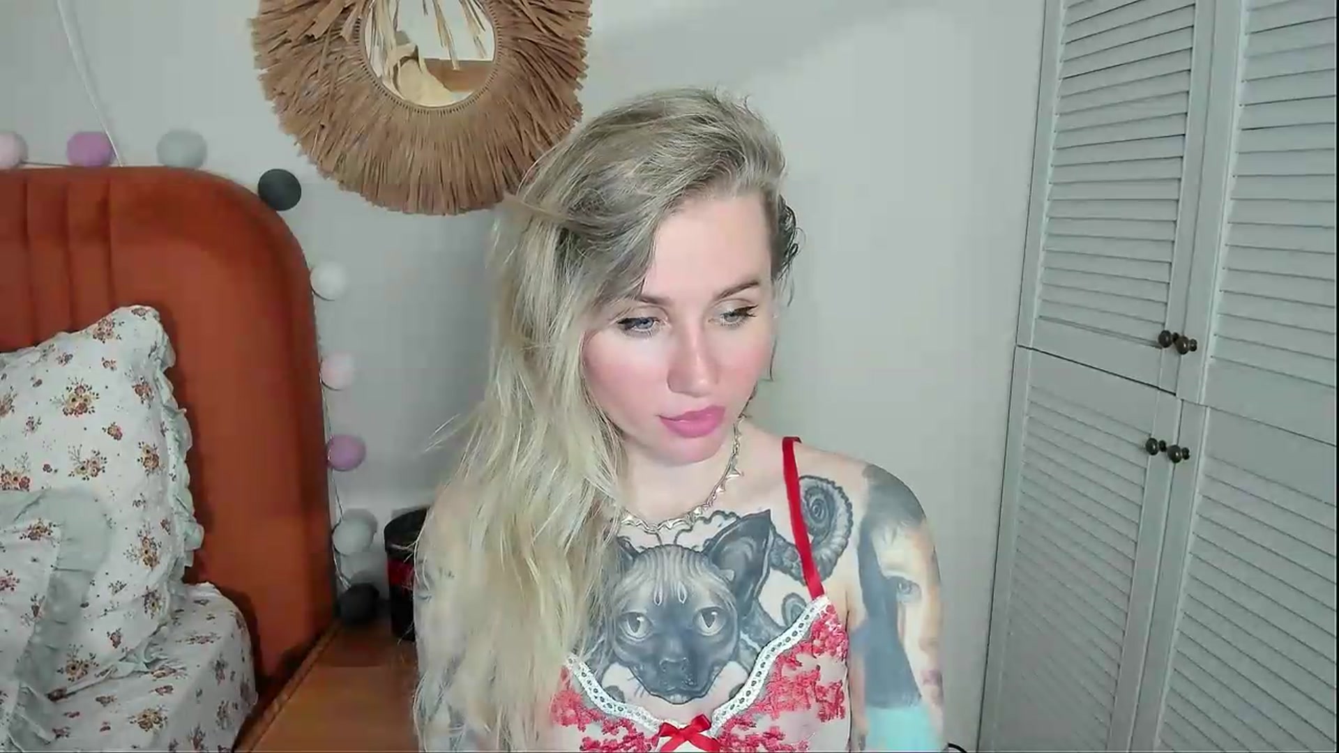 Gallery image thumbnail from Alexa_Smithhh's myfreecams stream on, 05/26/2026, 18:37 image 3 of 20