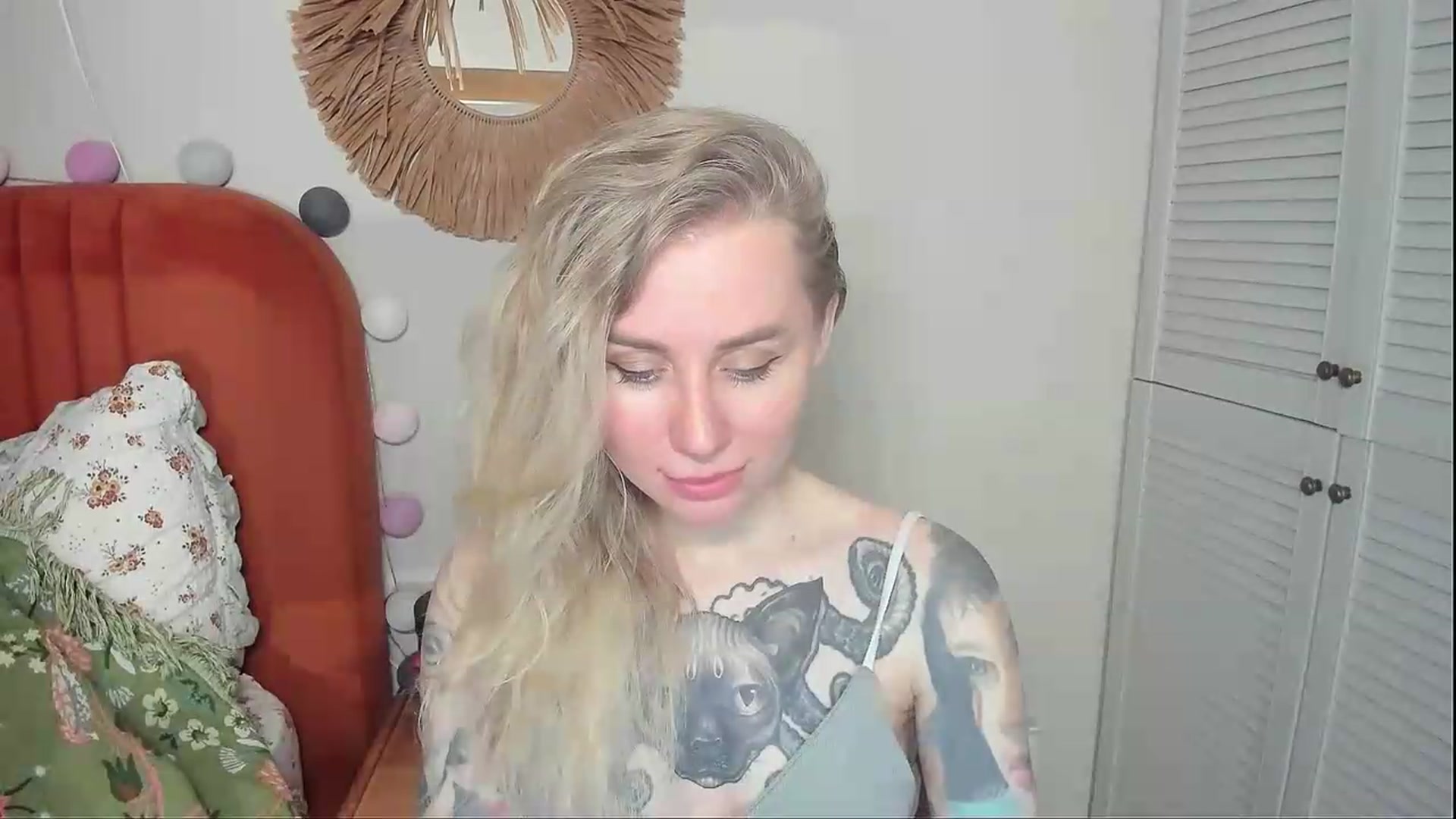 Gallery image thumbnail from Alexa_Smithhh's myfreecams stream on, 05/28/2026, 18:58 image 19 of 20