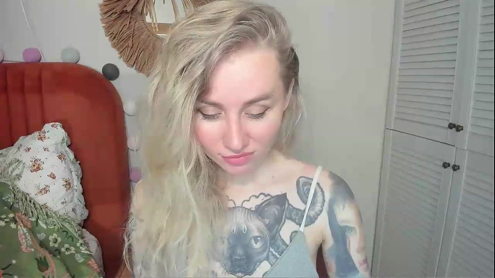 Gallery image thumbnail from Alexa_Smithhh's myfreecams stream on, 05/28/2026, 18:58 image 15 of 20