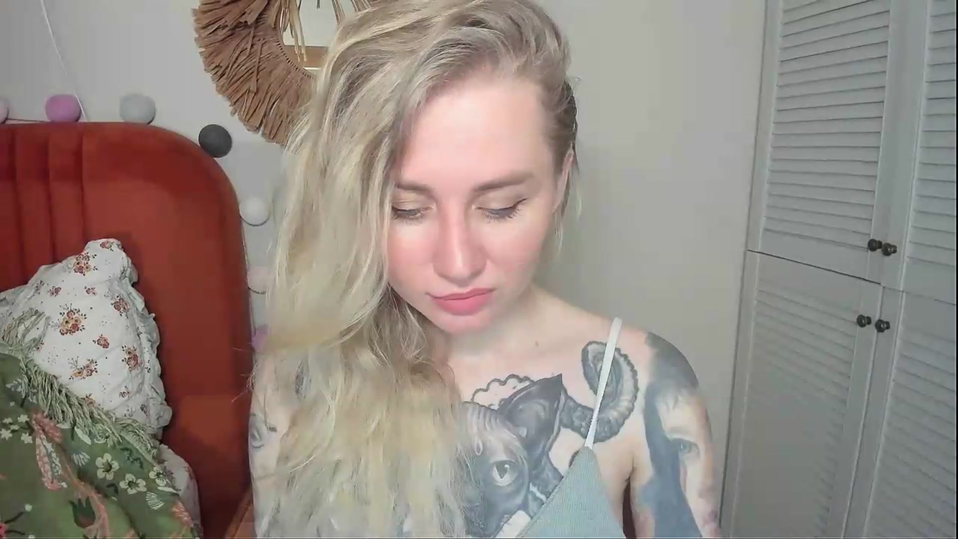 Gallery image thumbnail from Alexa_Smithhh's myfreecams stream on, 05/28/2026, 18:58 image 10 of 20