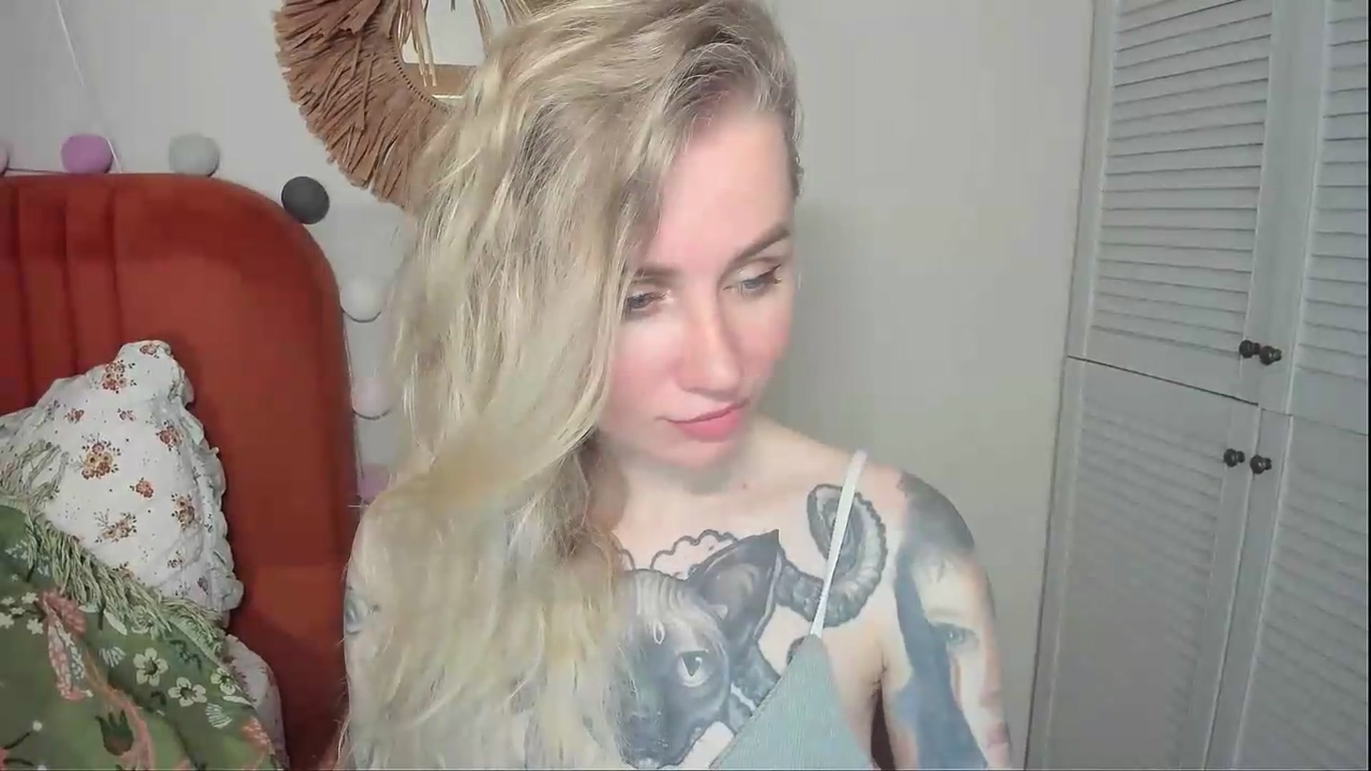 Gallery image thumbnail from Alexa_Smithhh's myfreecams stream on, 05/28/2026, 18:58 image 9 of 20