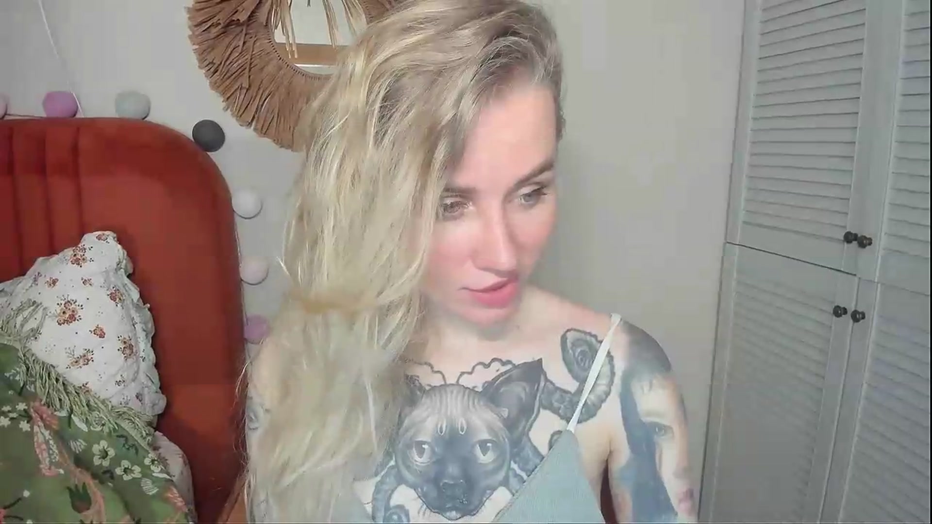 Gallery image thumbnail from Alexa_Smithhh's myfreecams stream on, 05/28/2026, 18:58 image 11 of 20