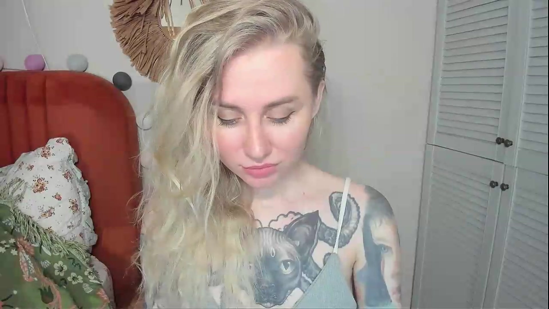 Gallery image thumbnail from Alexa_Smithhh's myfreecams stream on, 05/28/2026, 18:58 image 7 of 20