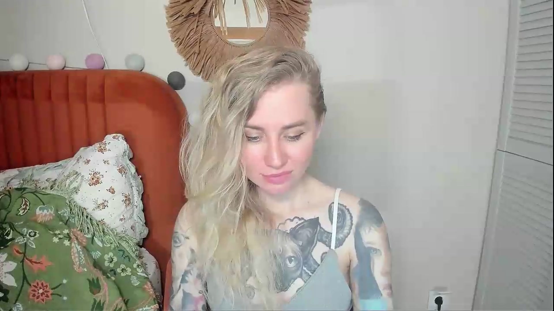 Gallery image thumbnail from Alexa_Smithhh's myfreecams stream on, 05/28/2026, 20:08 image 4 of 20