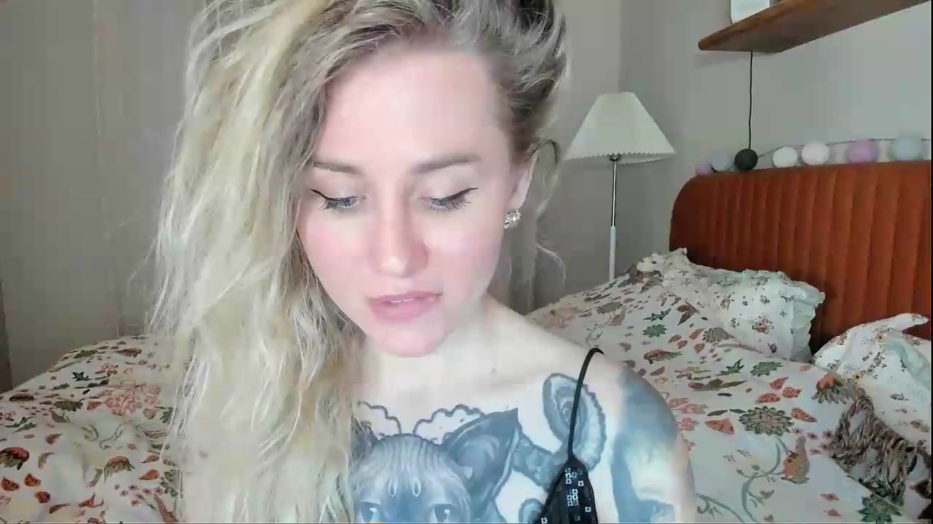 Gallery image thumbnail from Alexa_Smithhh's myfreecams stream on, 06/03/2026, 19:53 image 18 of 20