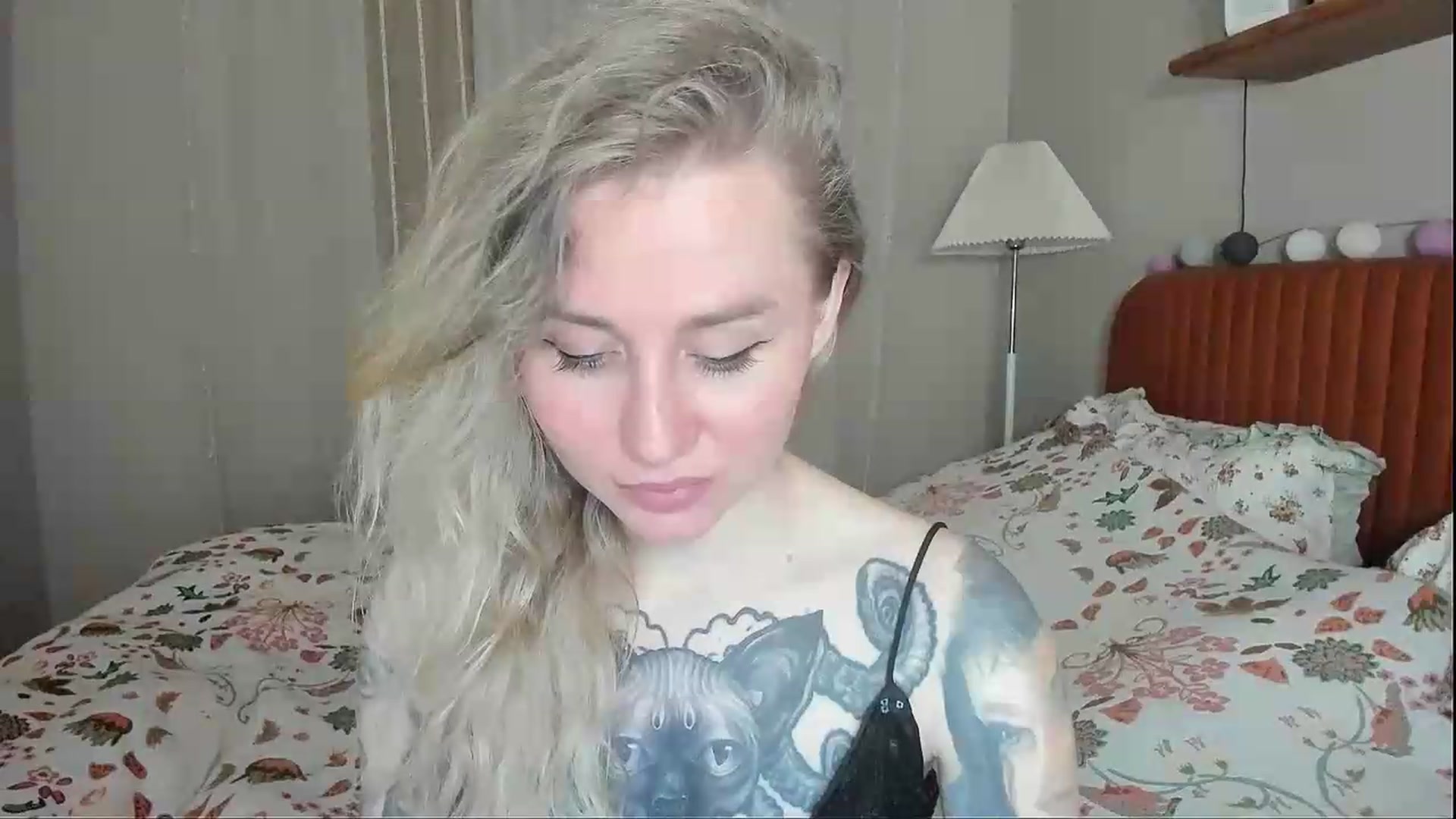 Gallery image thumbnail from Alexa_Smithhh's myfreecams stream on, 06/03/2026, 21:07 image 11 of 20