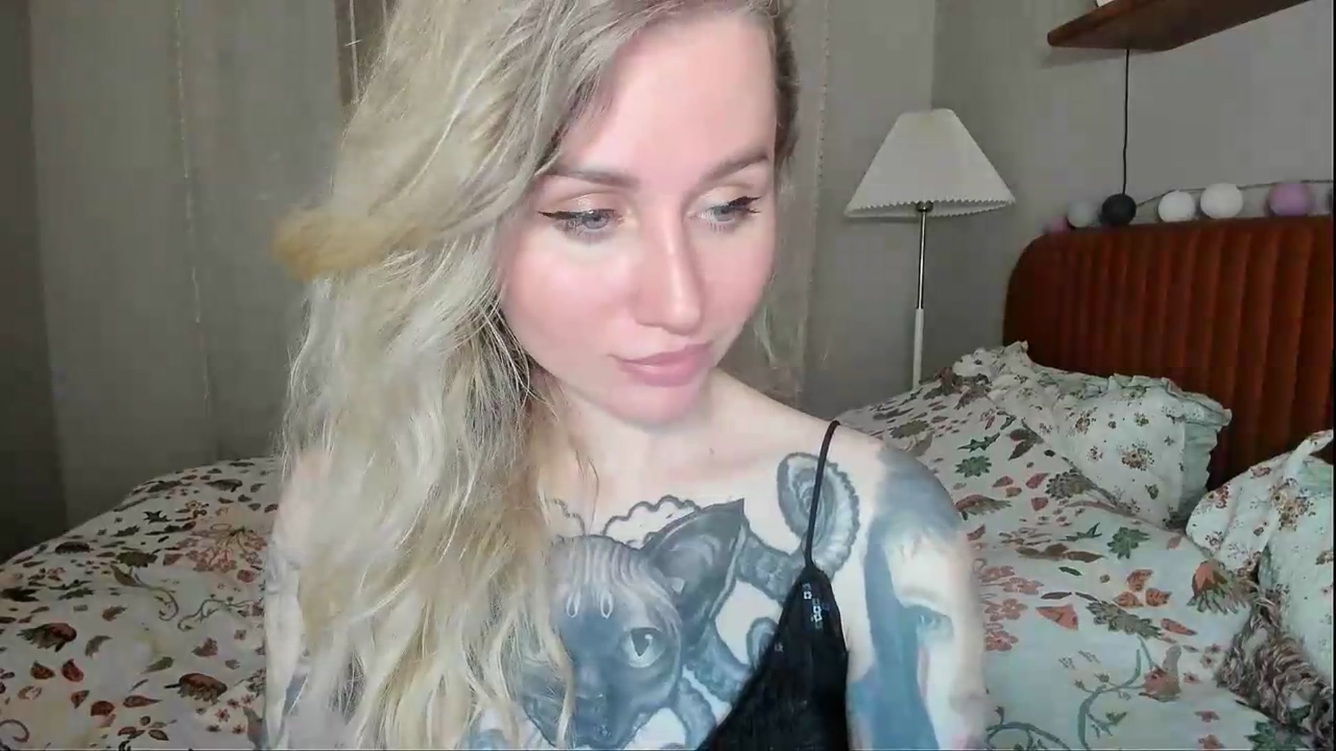 Gallery image thumbnail from Alexa_Smithhh's myfreecams stream on, 06/03/2026, 21:47 image 19 of 20