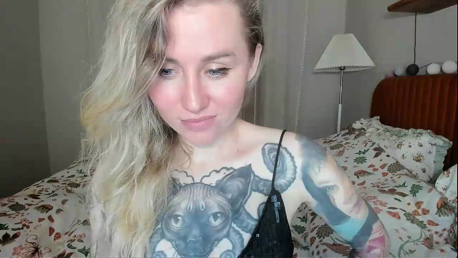Gallery image thumbnail from Alexa_Smithhh's myfreecams stream on, 06/03/2026, 21:47 image 3 of 20