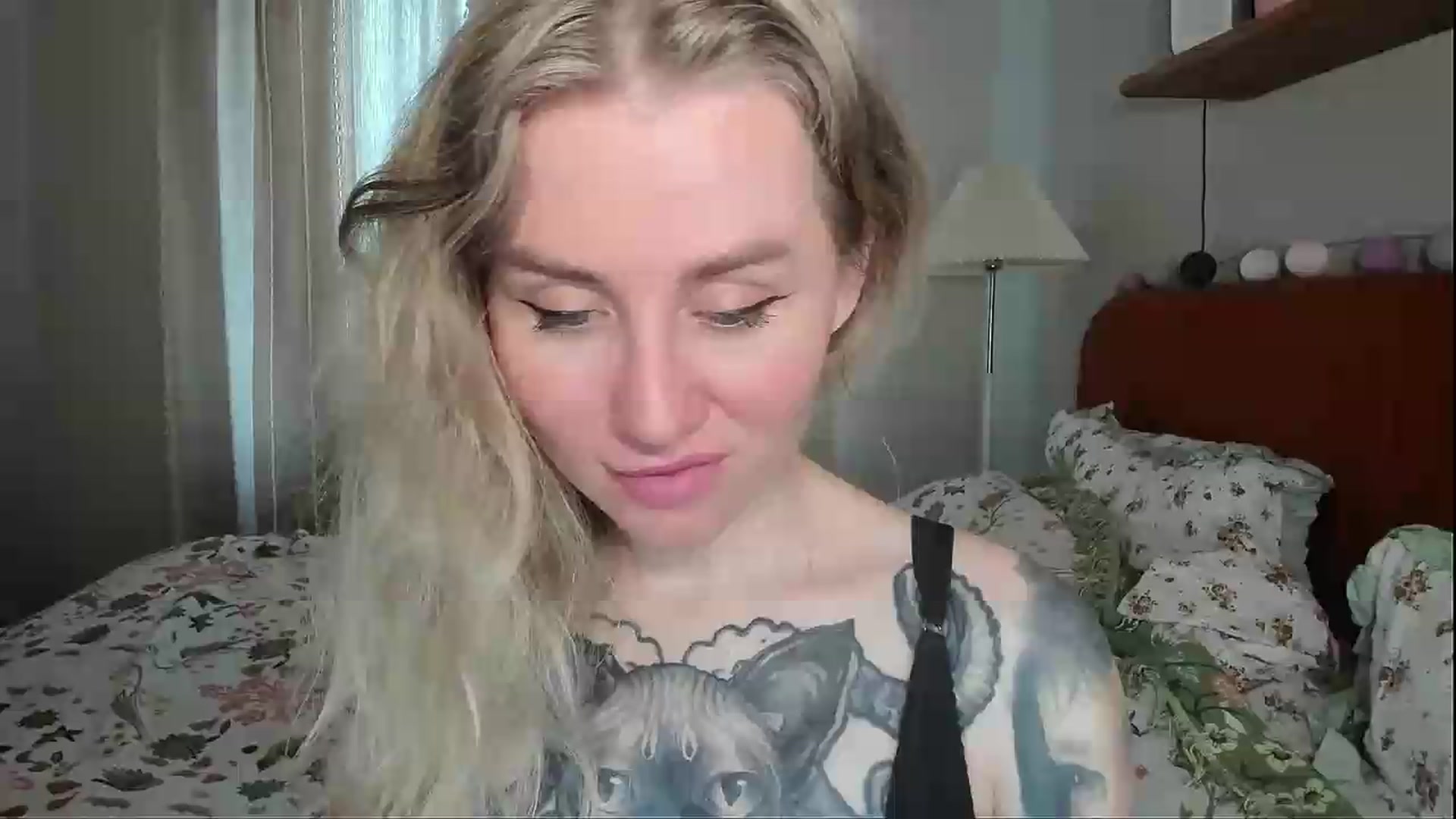 Gallery image thumbnail from Alexa_Smithhh's myfreecams stream on, 06/05/2026, 18:19 image 8 of 20