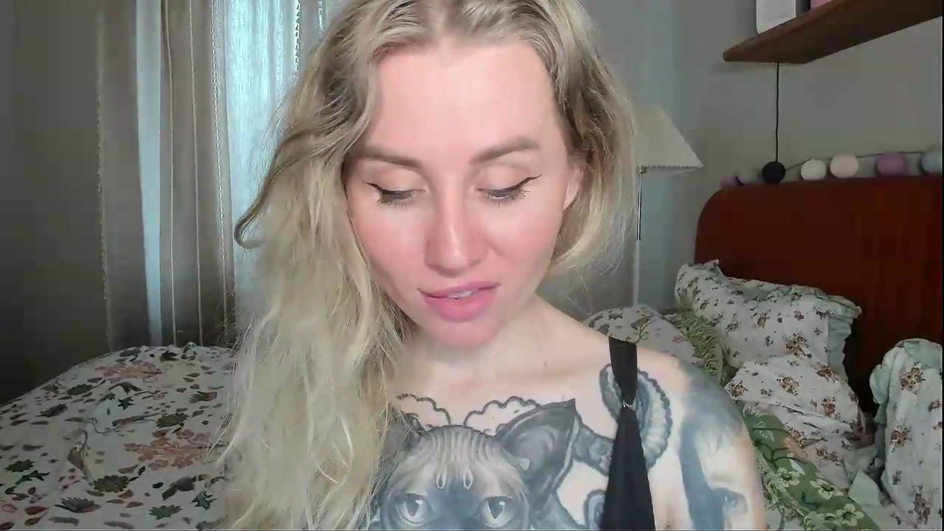 Gallery image thumbnail from Alexa_Smithhh's myfreecams stream on, 06/05/2026, 18:19 image 20 of 20