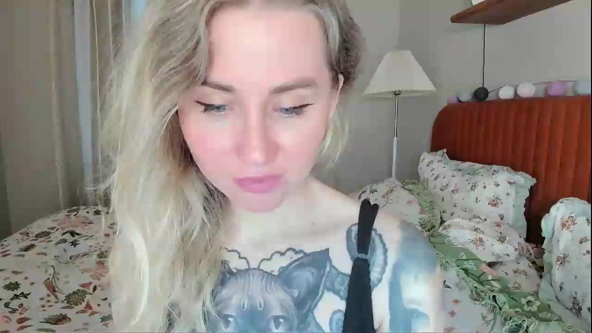 Gallery image thumbnail from Alexa_Smithhh's myfreecams stream on, 06/05/2026, 20:41 image 1 of 20