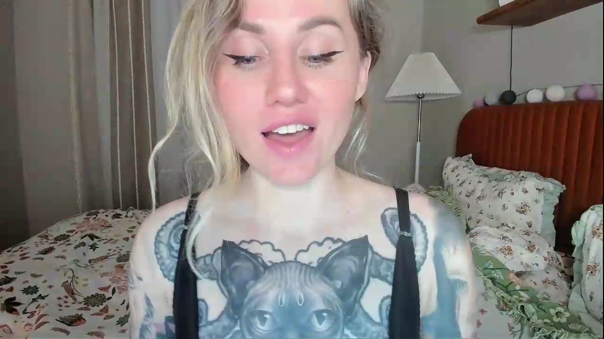 Gallery image thumbnail from Alexa_Smithhh's myfreecams stream on, 06/05/2026, 20:41 image 8 of 20
