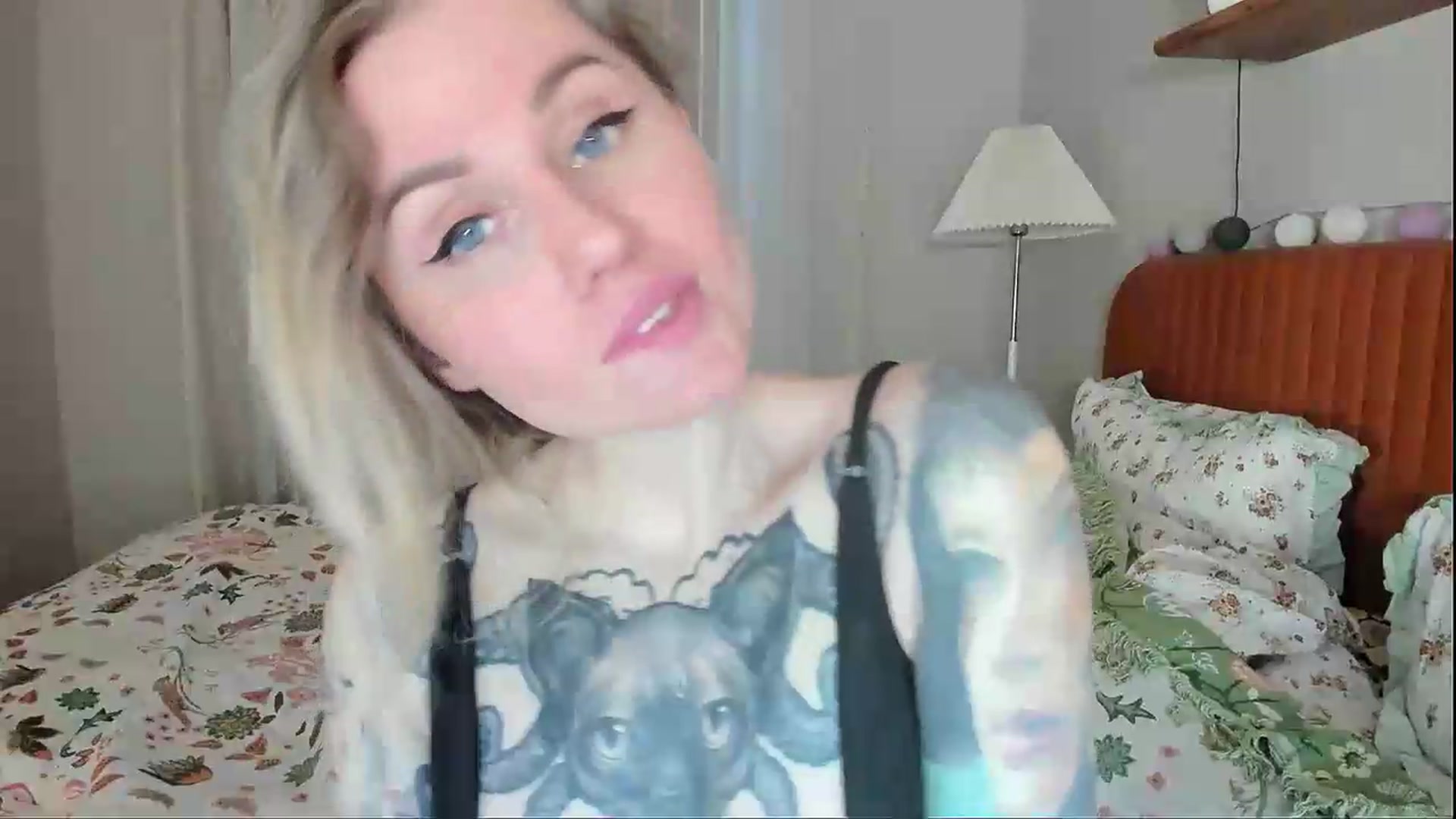Gallery image thumbnail from Alexa_Smithhh's myfreecams stream on, 06/05/2026, 20:41 image 7 of 20
