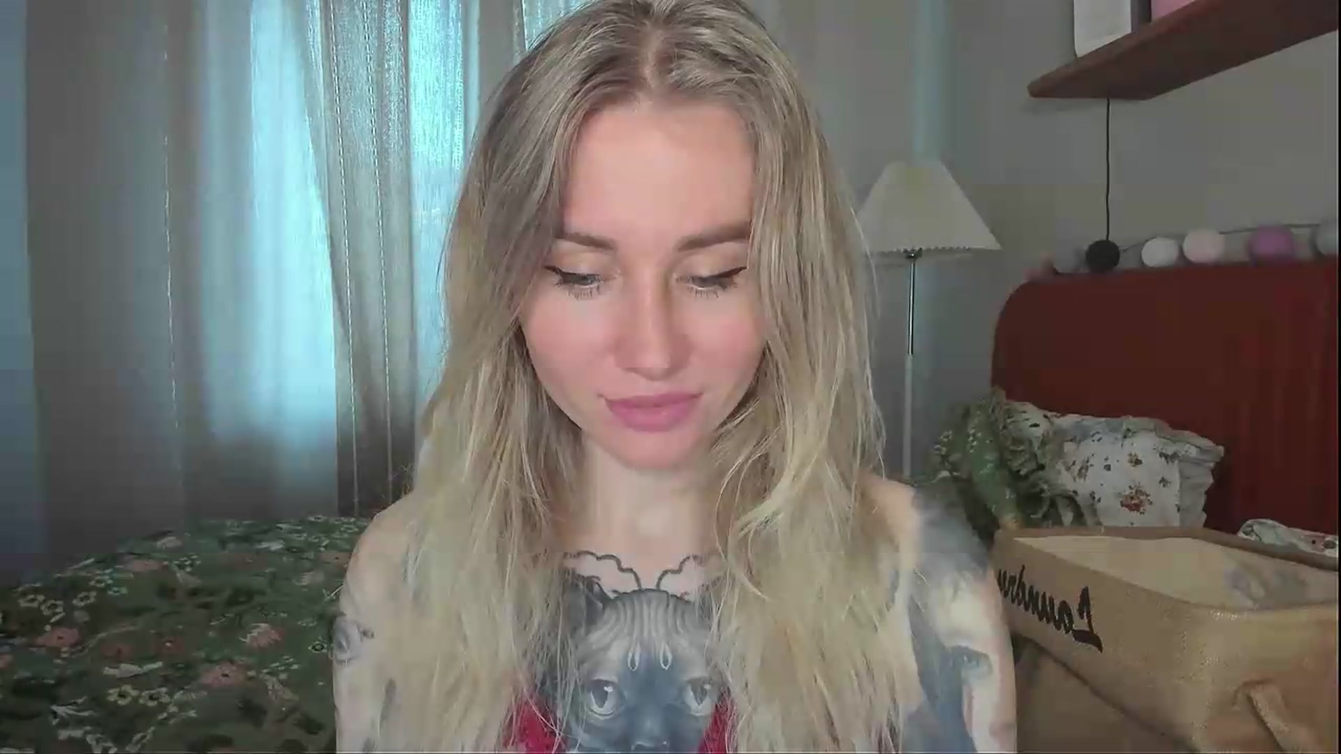 Gallery image thumbnail from Alexa_Smithhh's myfreecams stream on, 06/09/2026, 18:39 image 5 of 20